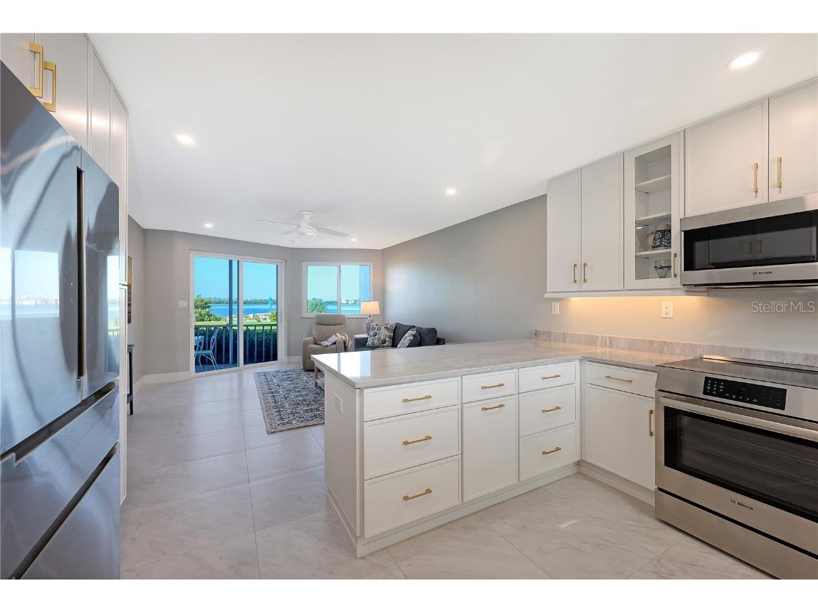 769 John Ringling Boulevard #3 Sarasota FL 34236 - SARASOTA BAY A4664887 image6