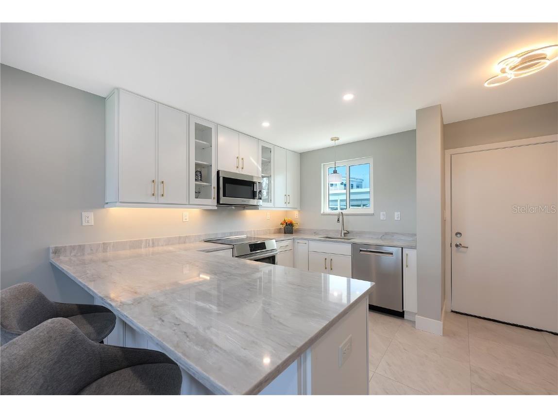 769 John Ringling Boulevard #3 Sarasota FL 34236 - SARASOTA BAY A4664887 image7