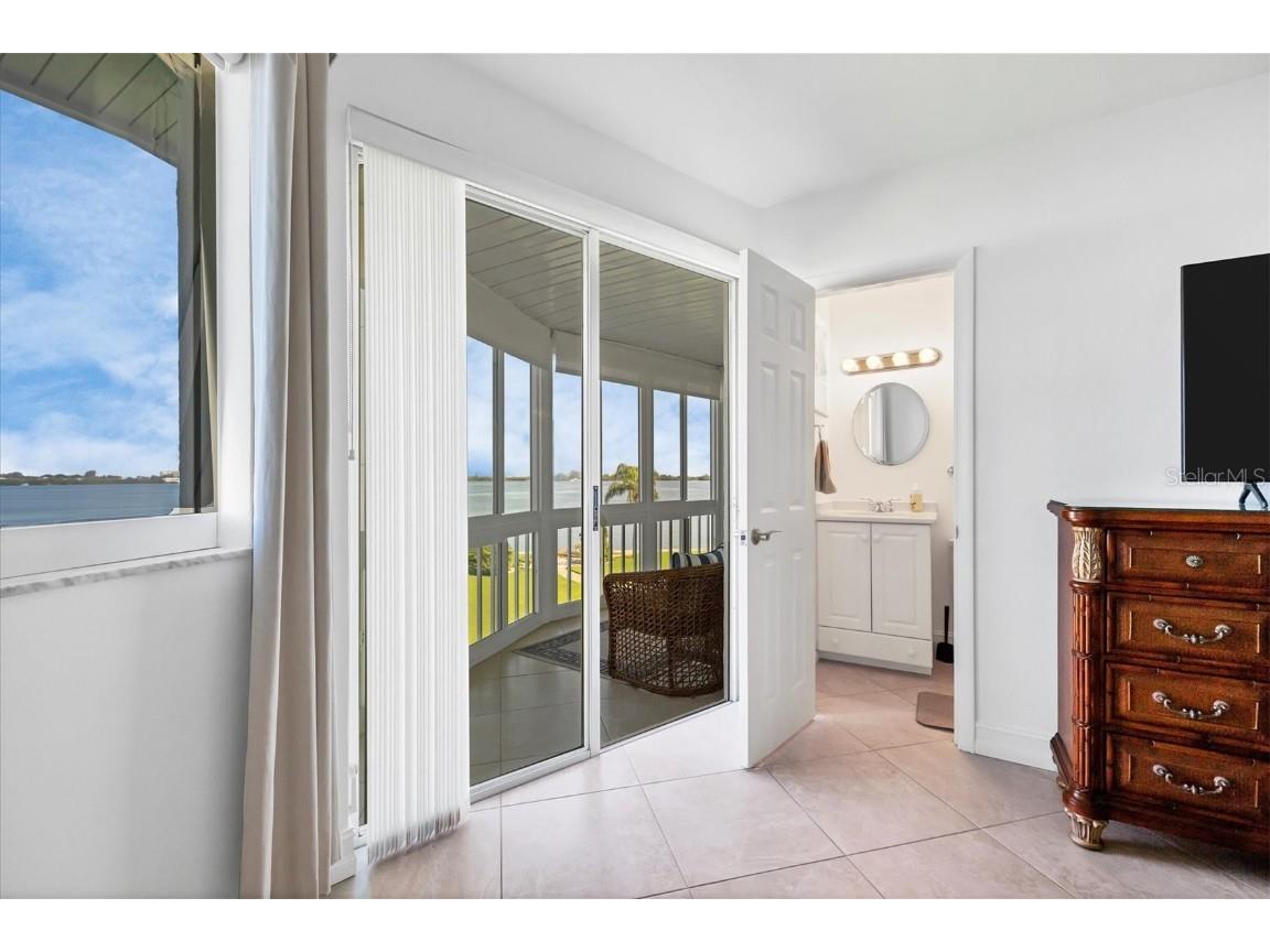 769 John Ringling Boulevard #36EXET Sarasota FL 34236 A4586107 image14