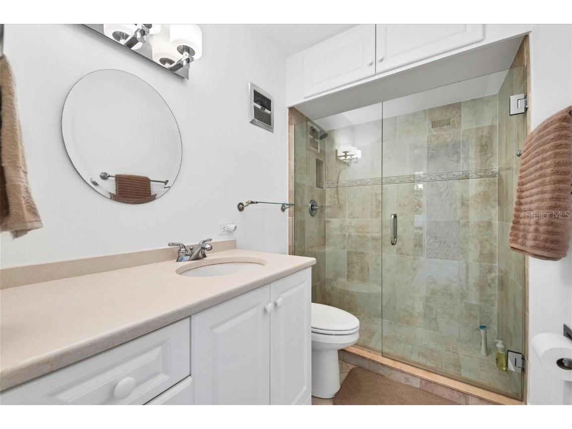 769 John Ringling Boulevard #36EXET Sarasota FL 34236 A4586107 image17