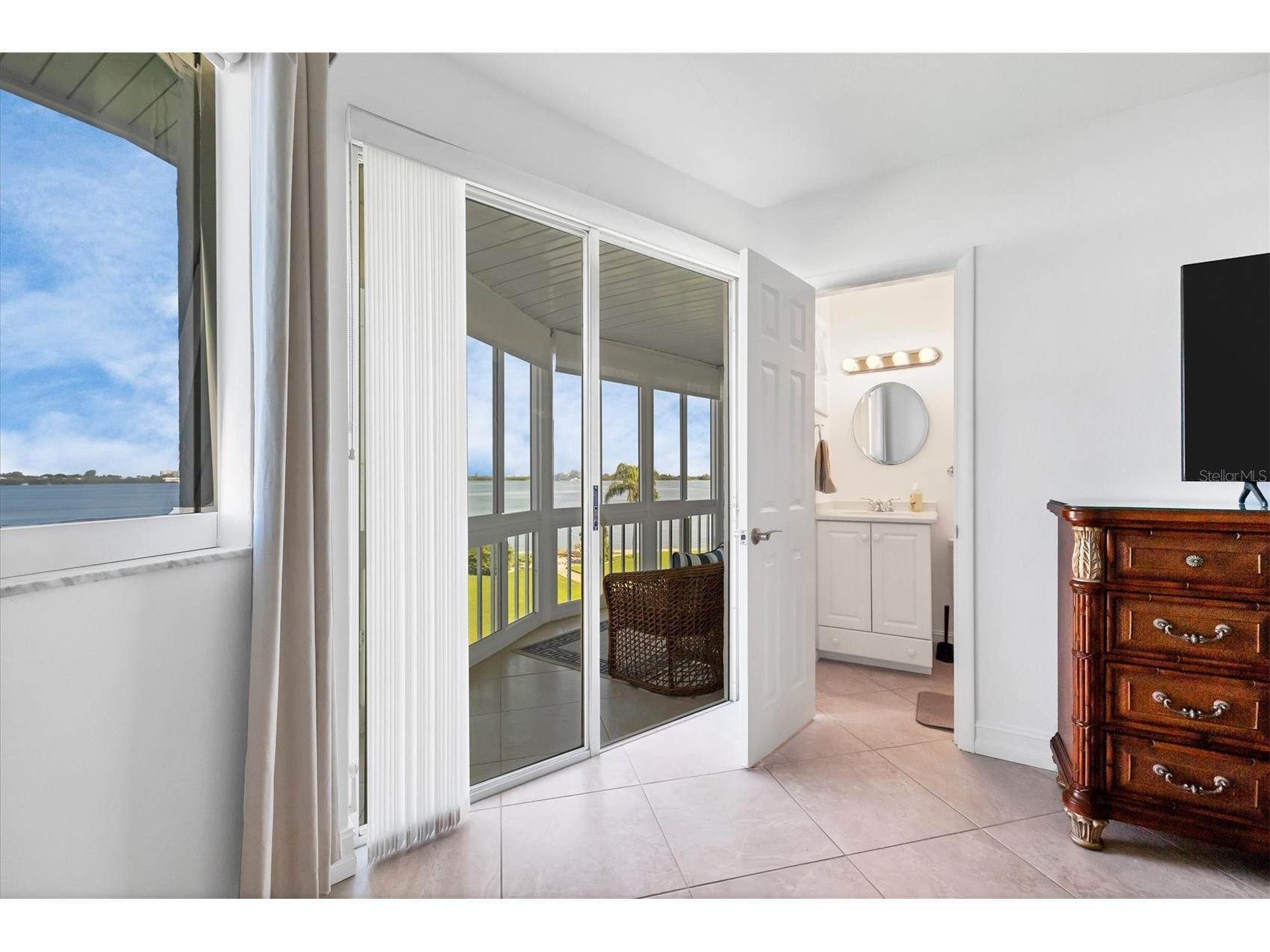 769 John Ringling Boulevard #36EXET Sarasota FL 34236 A4694838 image14