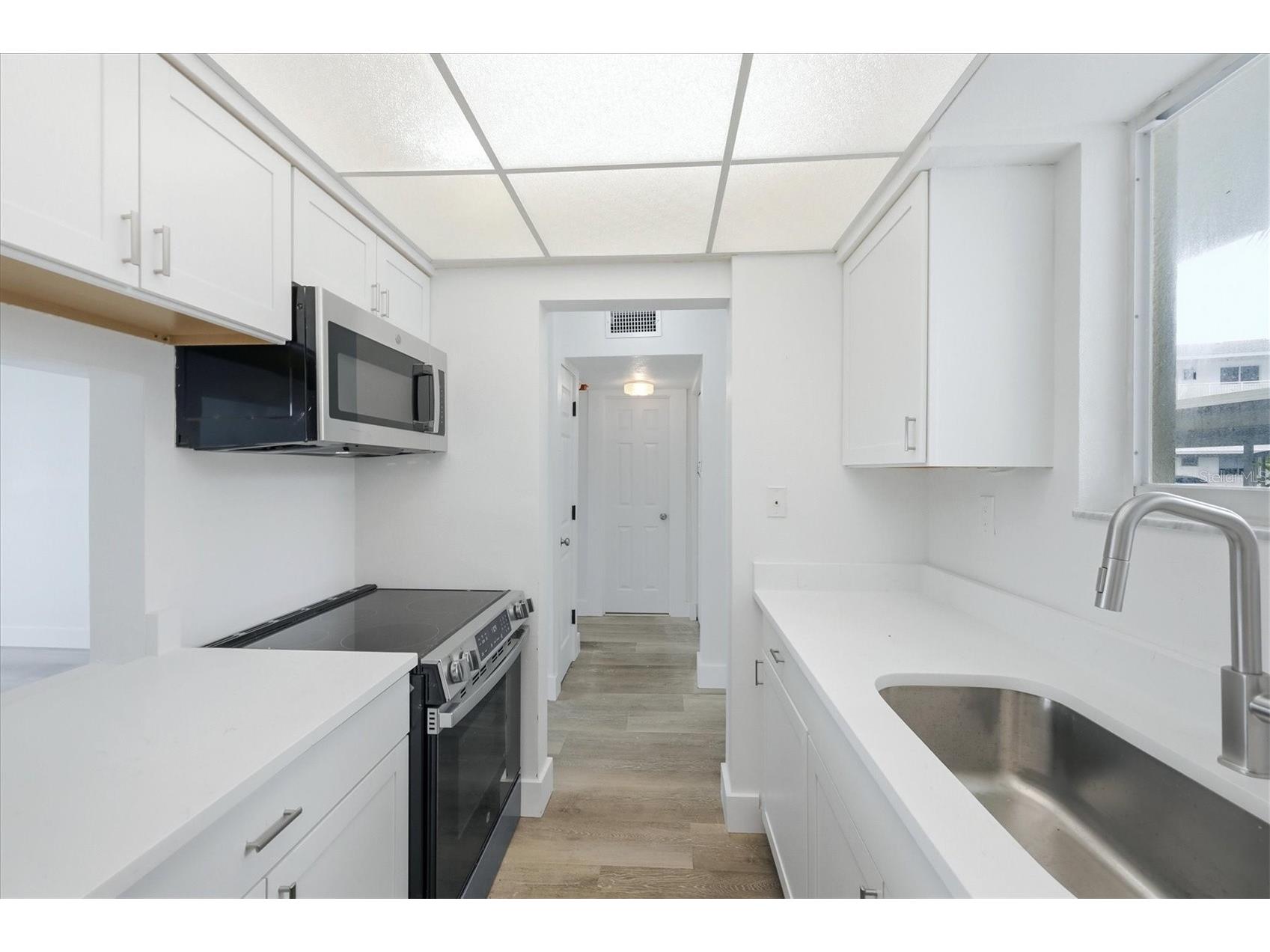 769 John Ringling Boulevard #4 Sarasota FL 34236 A4693450 image14