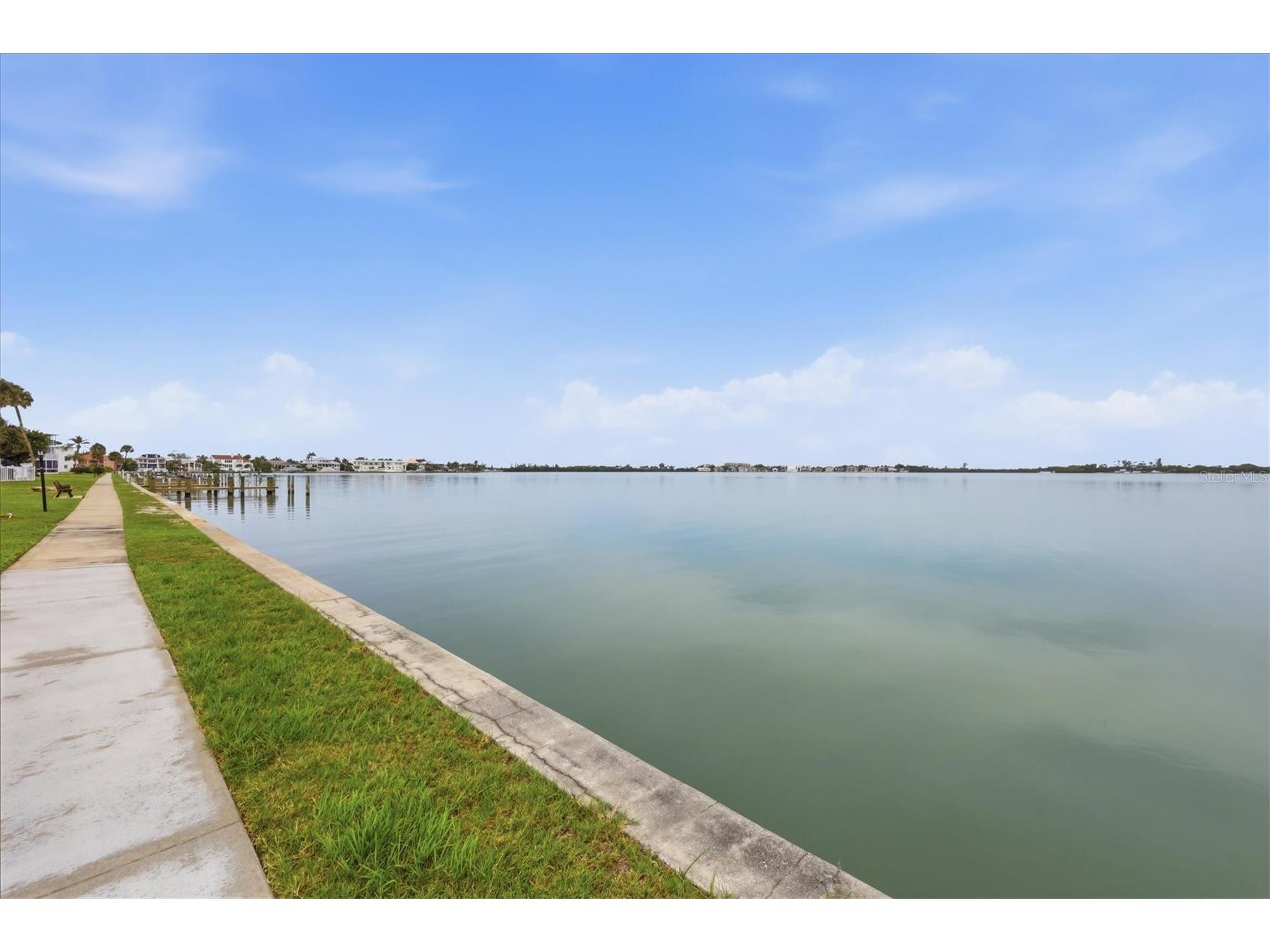 769 John Ringling Boulevard #4 Sarasota FL 34236 A4693450 image32
