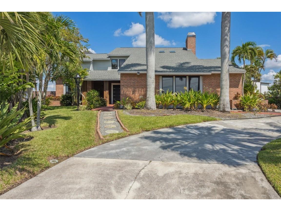 769 Kingston Court Apollo Beach FL 33572 TB8437421 image1