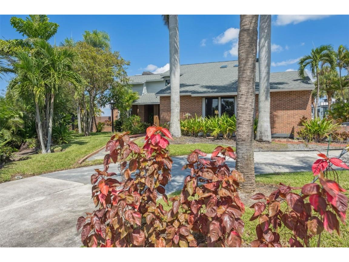 769 Kingston Court Apollo Beach FL 33572 TB8437421 image2