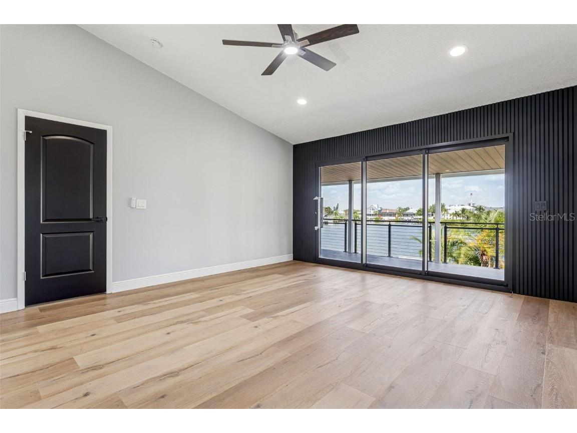 769 Kingston Court Apollo Beach FL 33572 TB8437421 image25