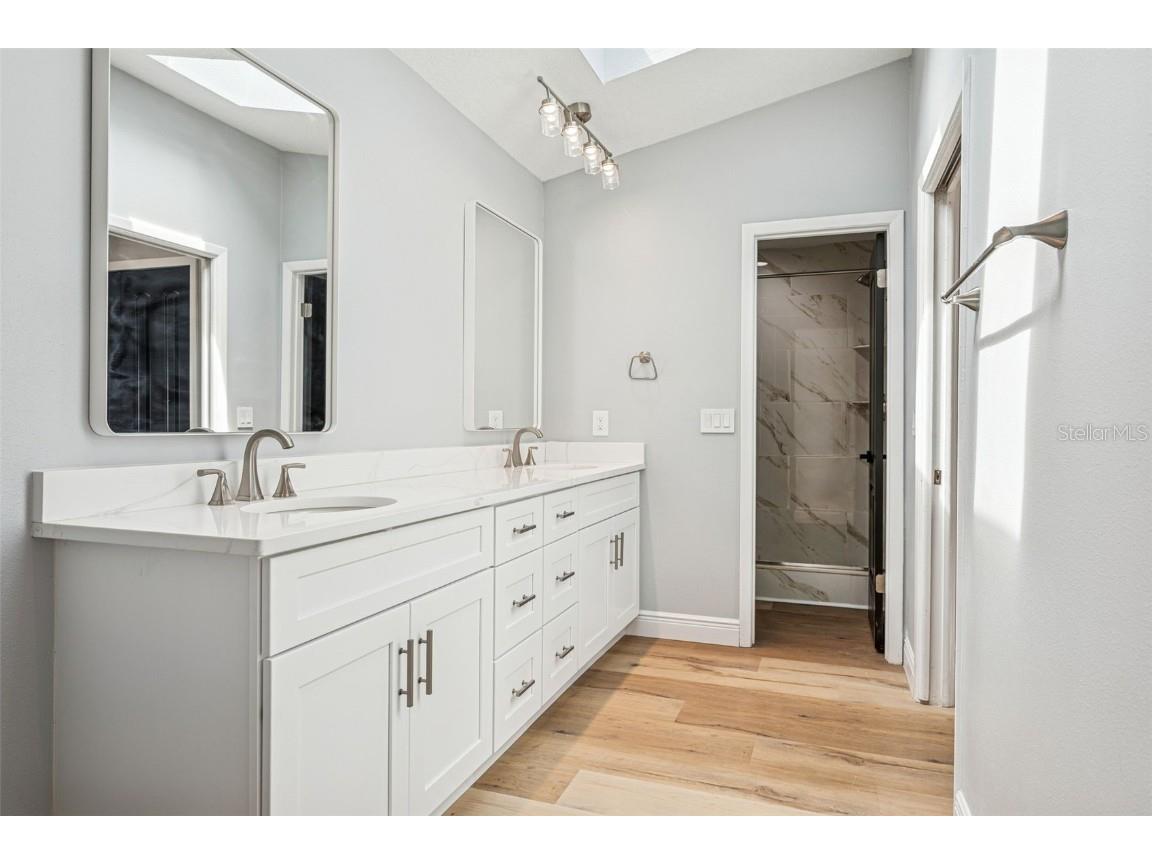 769 Kingston Court Apollo Beach FL 33572 TB8437421 image28