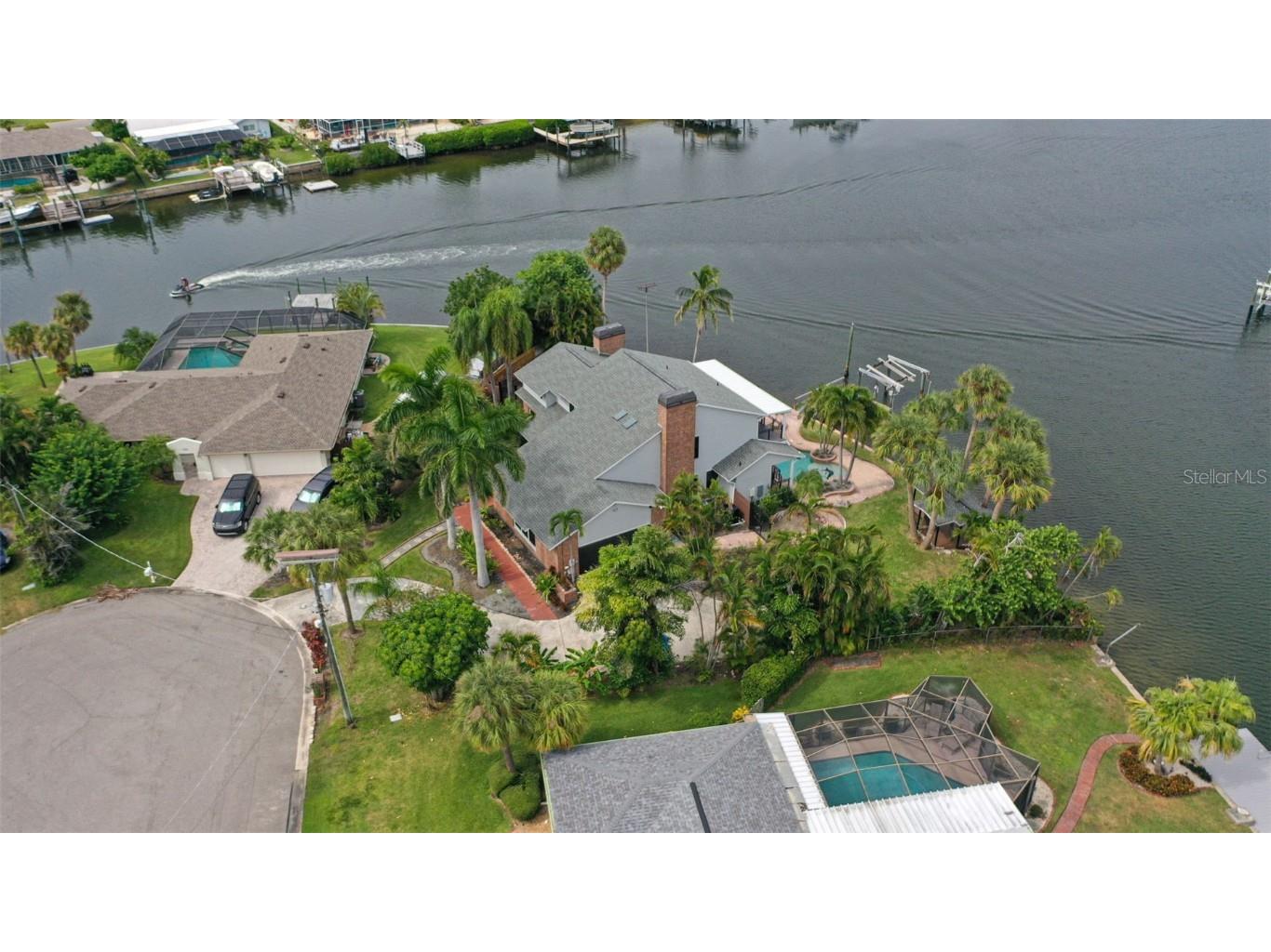 769 Kingston Court Apollo Beach FL 33572 TB8437421 image3