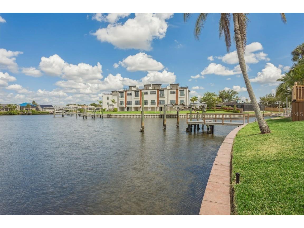 769 Kingston Court Apollo Beach FL 33572 TB8437421 image46