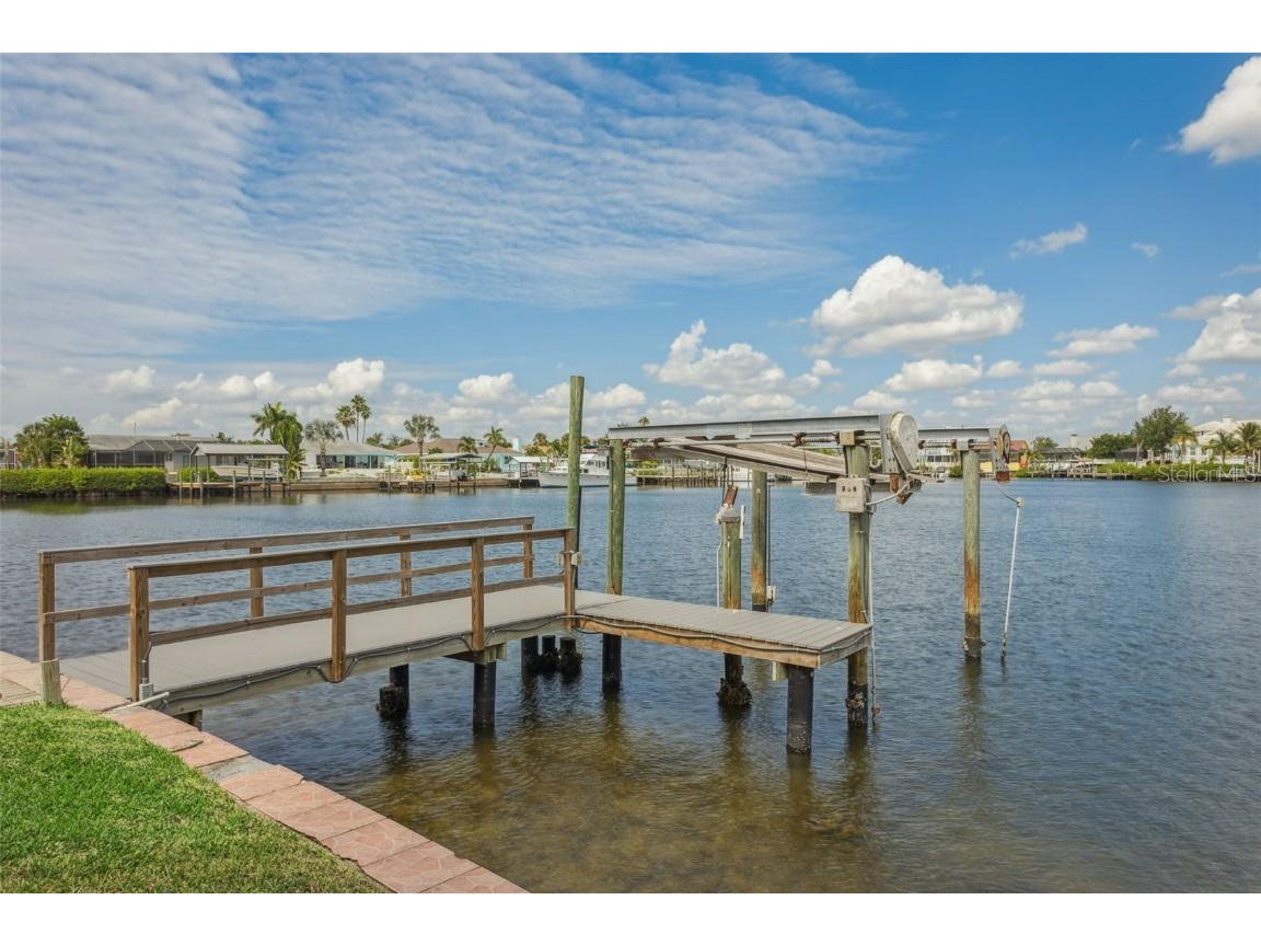 769 Kingston Court Apollo Beach FL 33572 TB8437421 image48