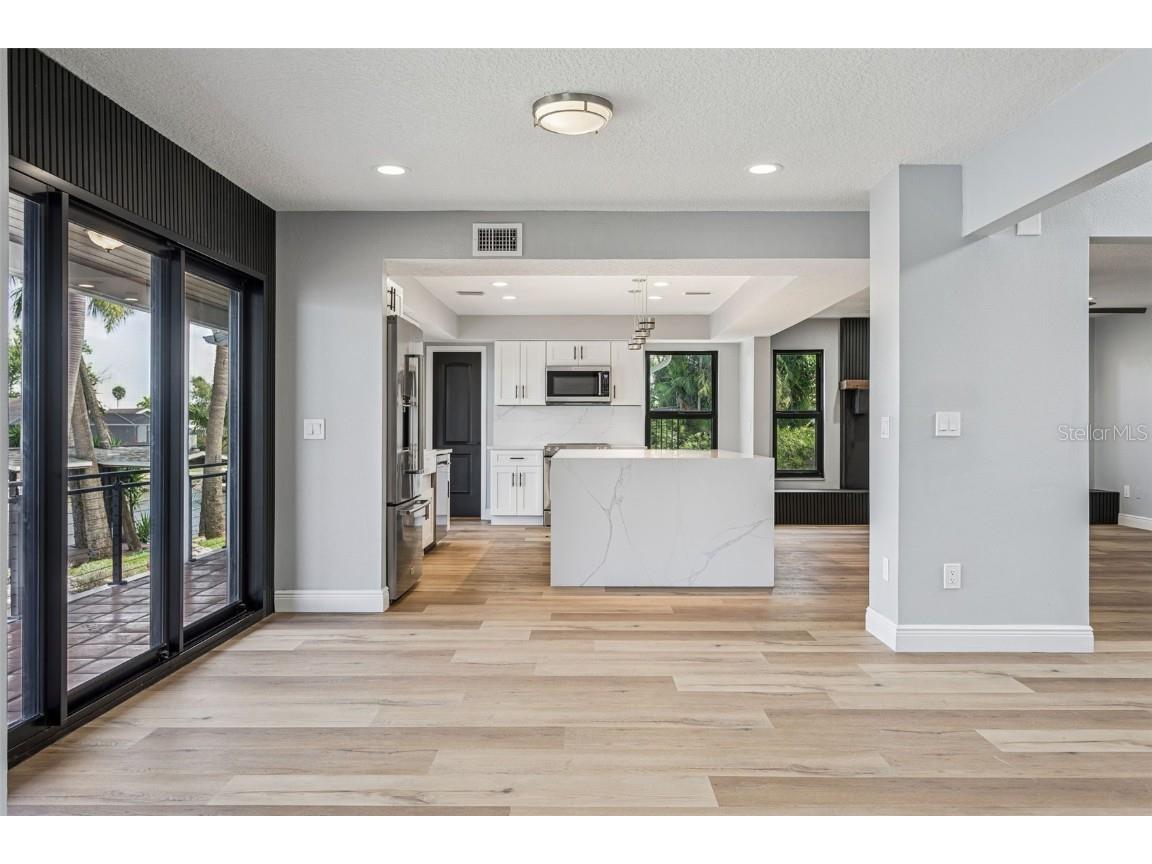 769 Kingston Court Apollo Beach FL 33572 TB8437421 image8