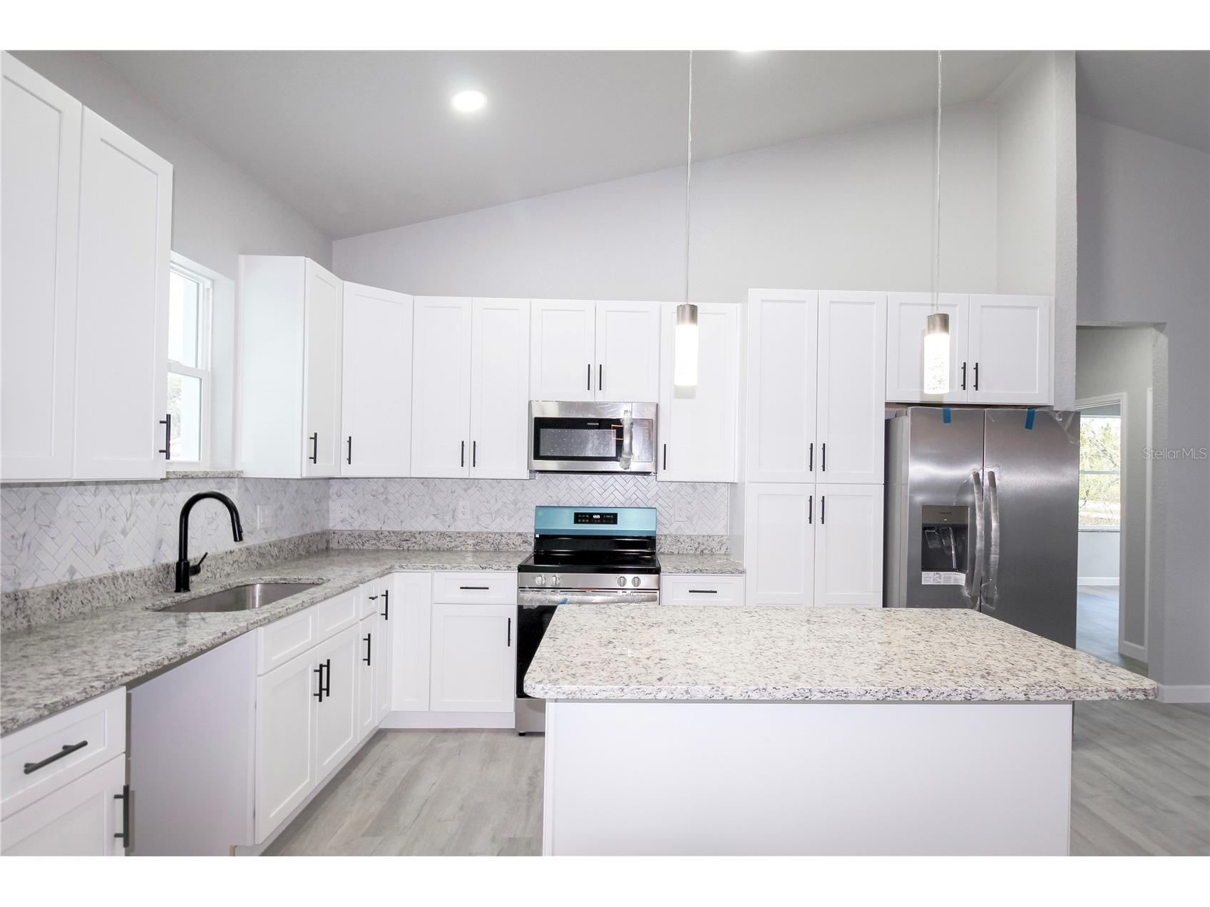 769 Memorial Drive Sebring FL 33870 O6408243 image5
