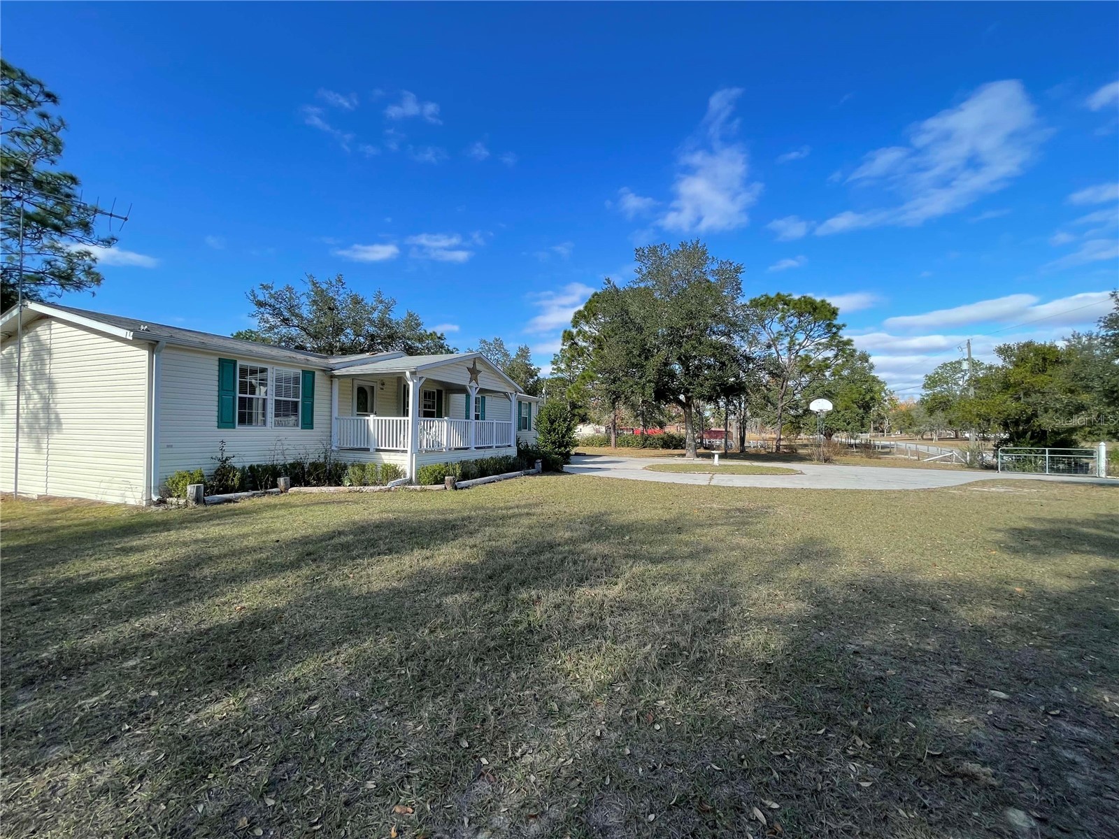 7690 SE 193rd Avenue Morriston FL 32668 OM715175 image38