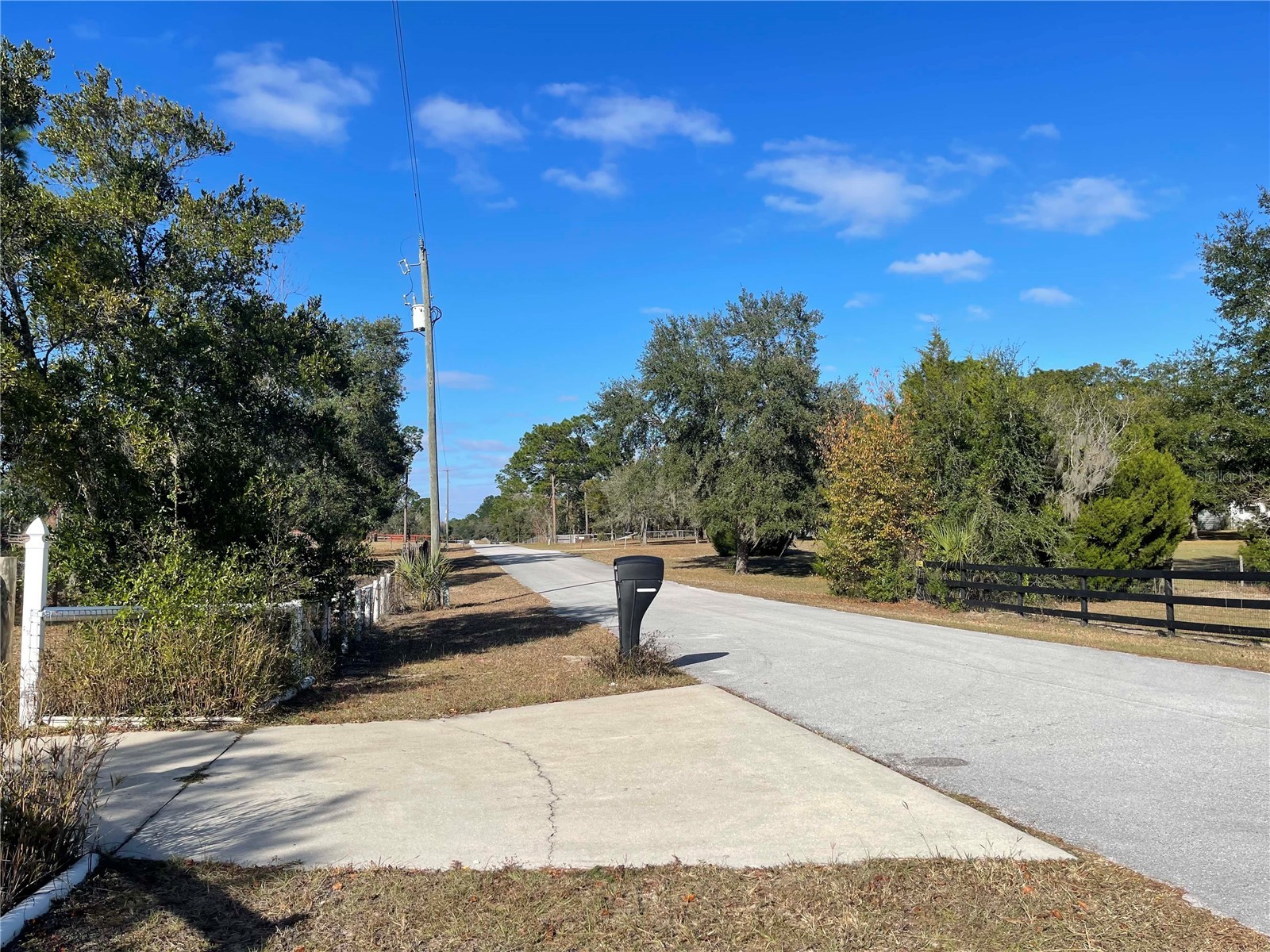 7690 SE 193rd Avenue Morriston FL 32668 OM715175 image76