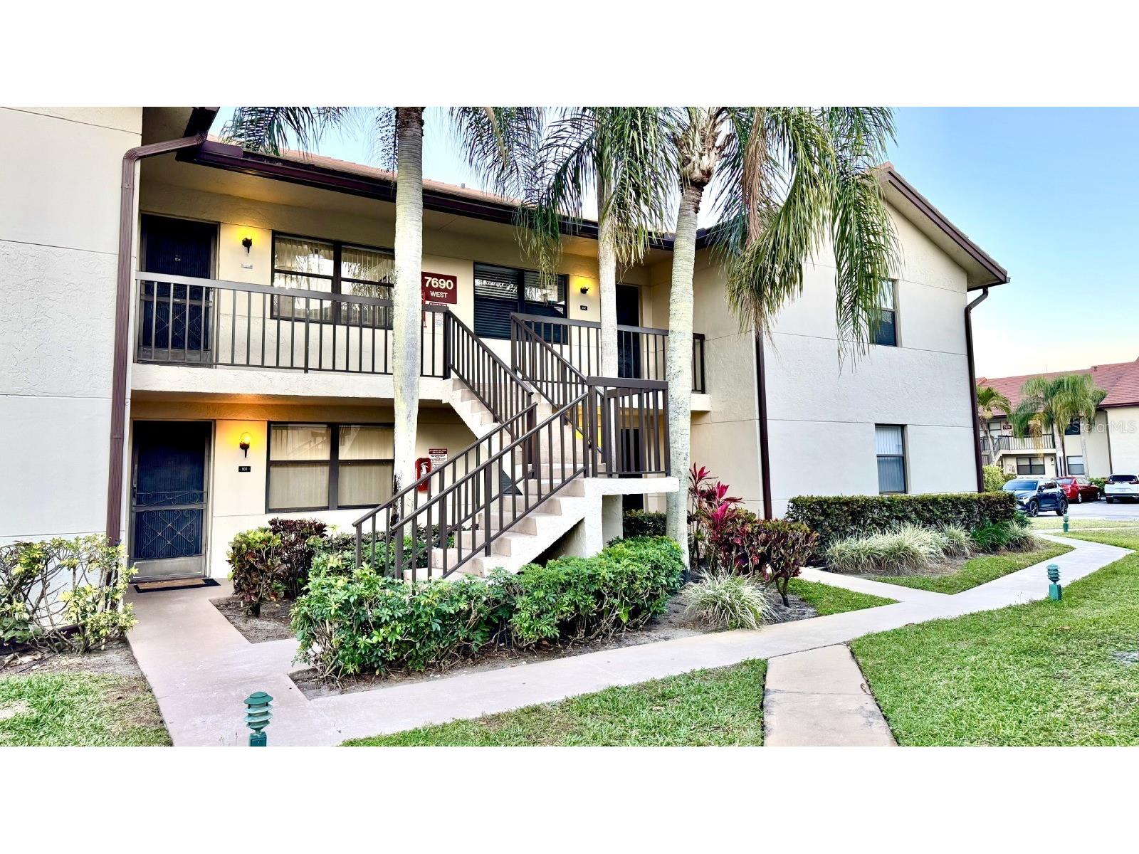 7690 Tahiti Lane #202 Lake Worth FL 33467 O6386107 image1