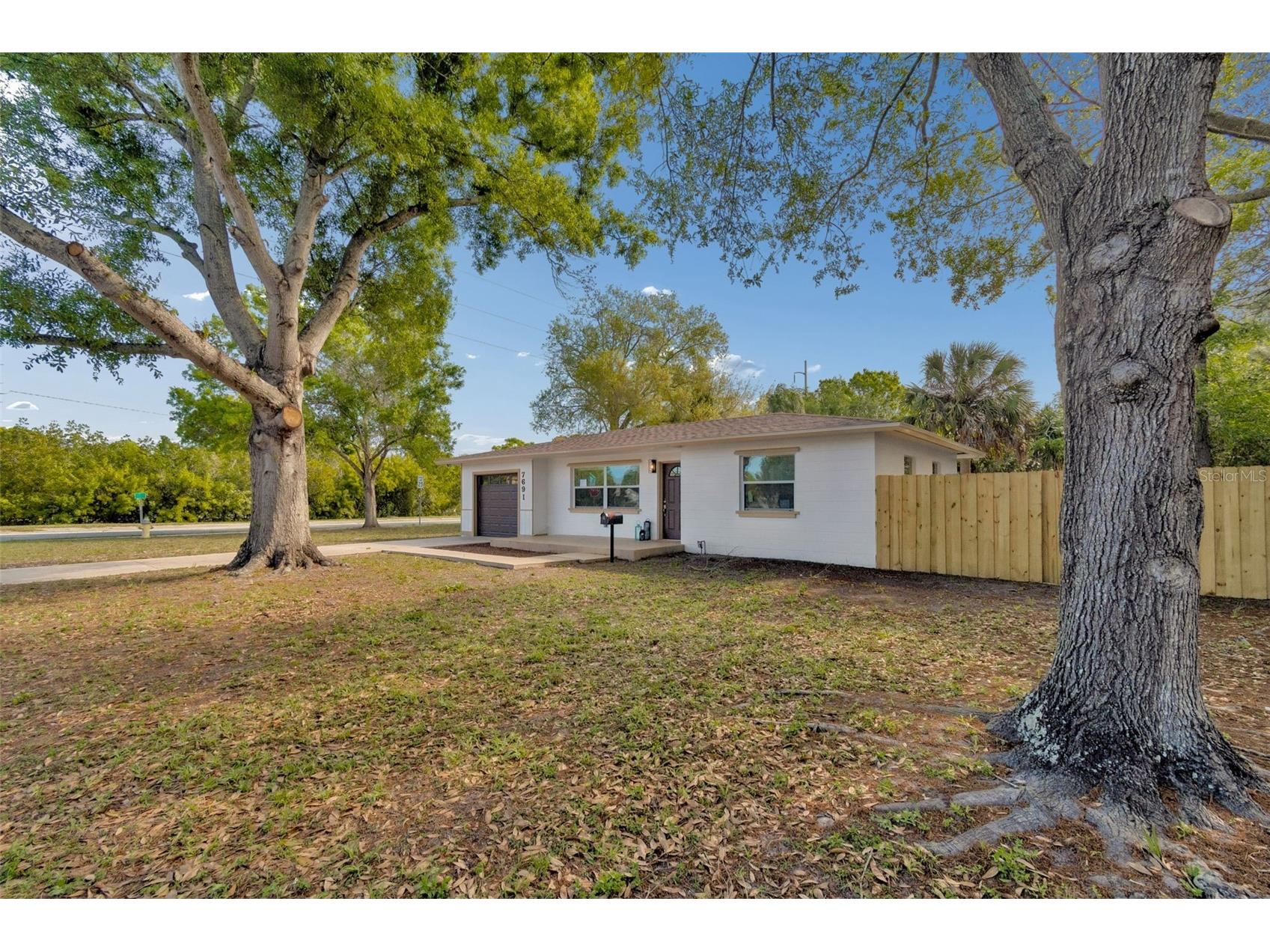7691 14th Street N Saint Petersburg FL 33702 W7884043 image1