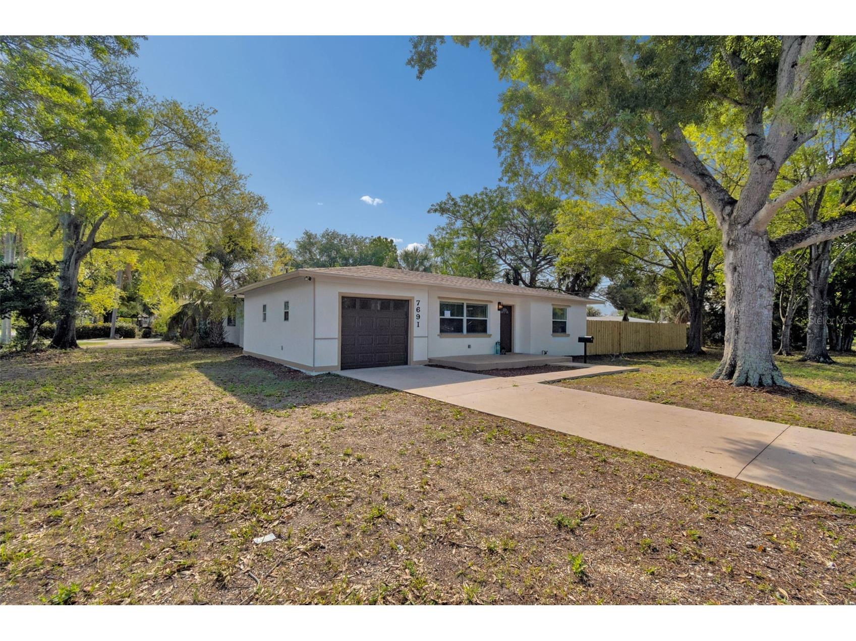 7691 14th Street N Saint Petersburg FL 33702 W7884043 image2