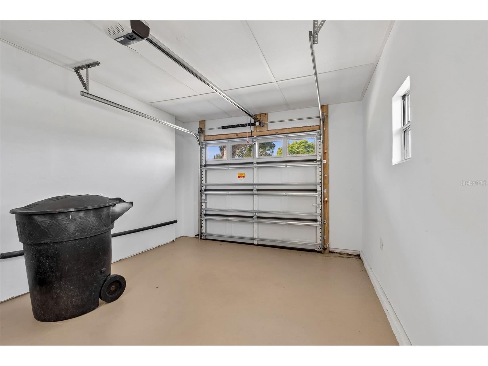 7691 14th Street N Saint Petersburg FL 33702 W7884043 image21