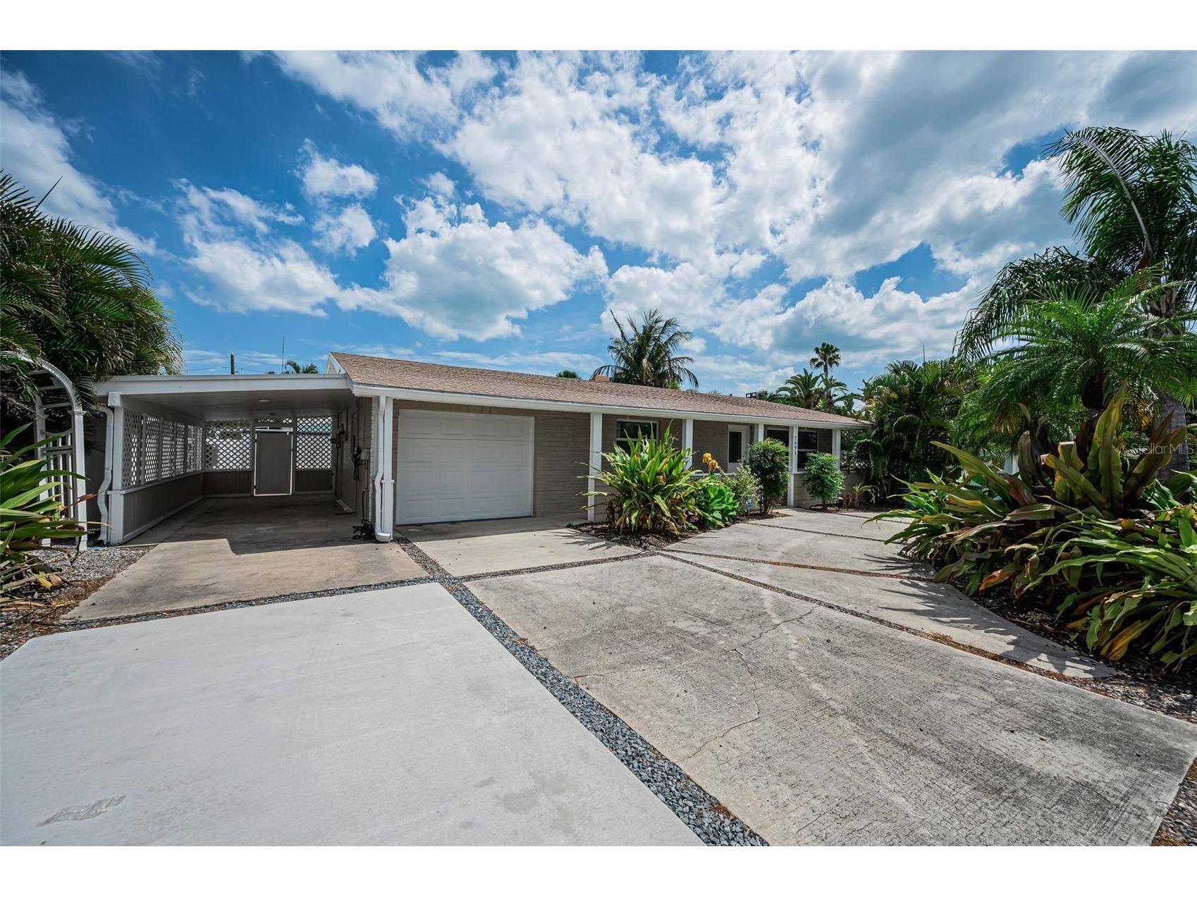 7691 Coquina Way Saint Pete Beach FL 33706 TB8499113 image3
