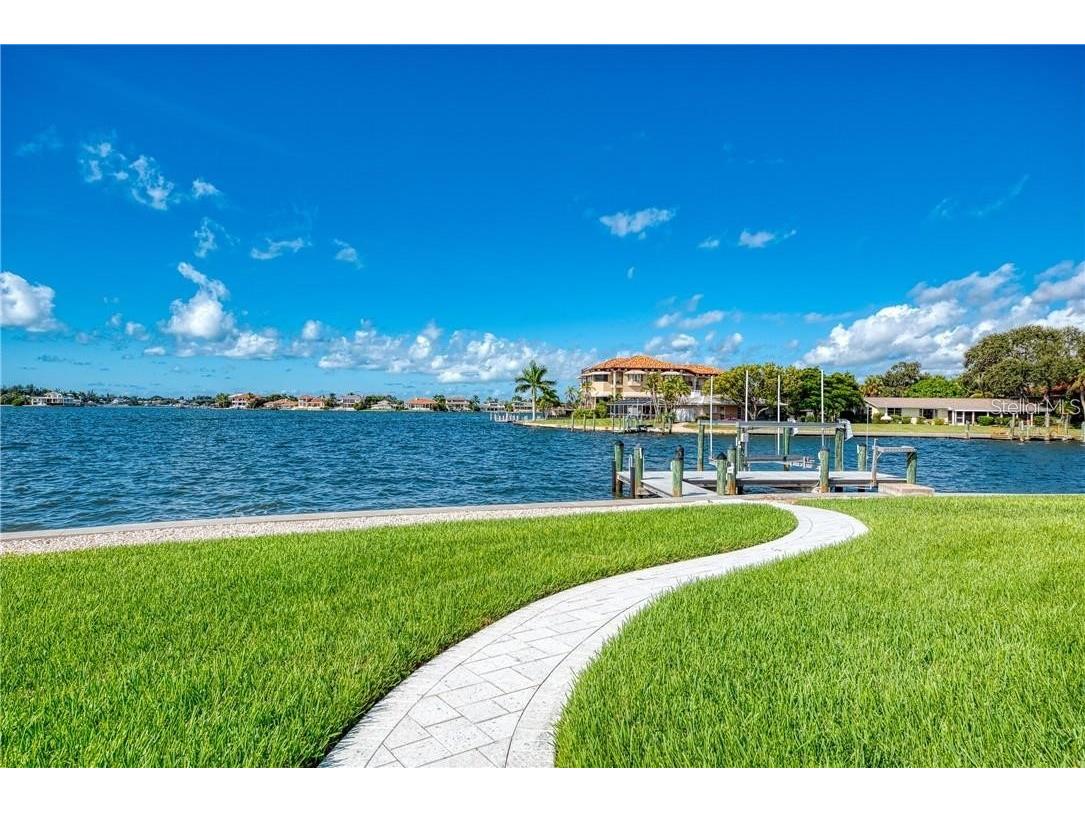 7692 Cove Terrace Sarasota FL 34231 - SARASOTA BAY A4680569 image32