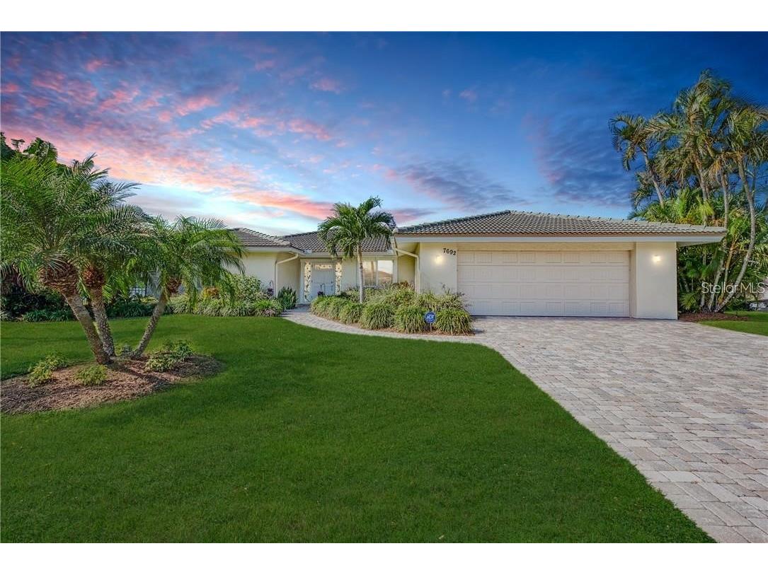 7692 Cove Terrace Sarasota FL 34231 - SARASOTA BAY A4680569 image36