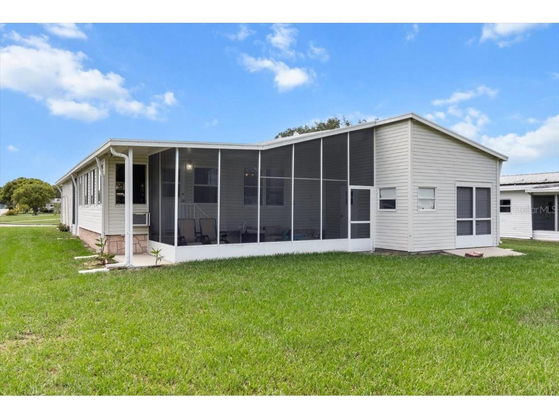 7694 Dinsmore Street Brooksville FL 34613 W7877651 image1