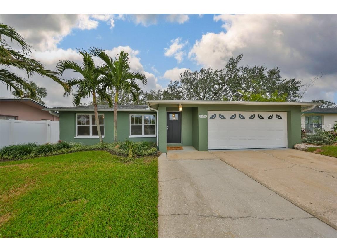 7694 Eaton Court Saint Petersburg FL 33709 TB8346441 image1