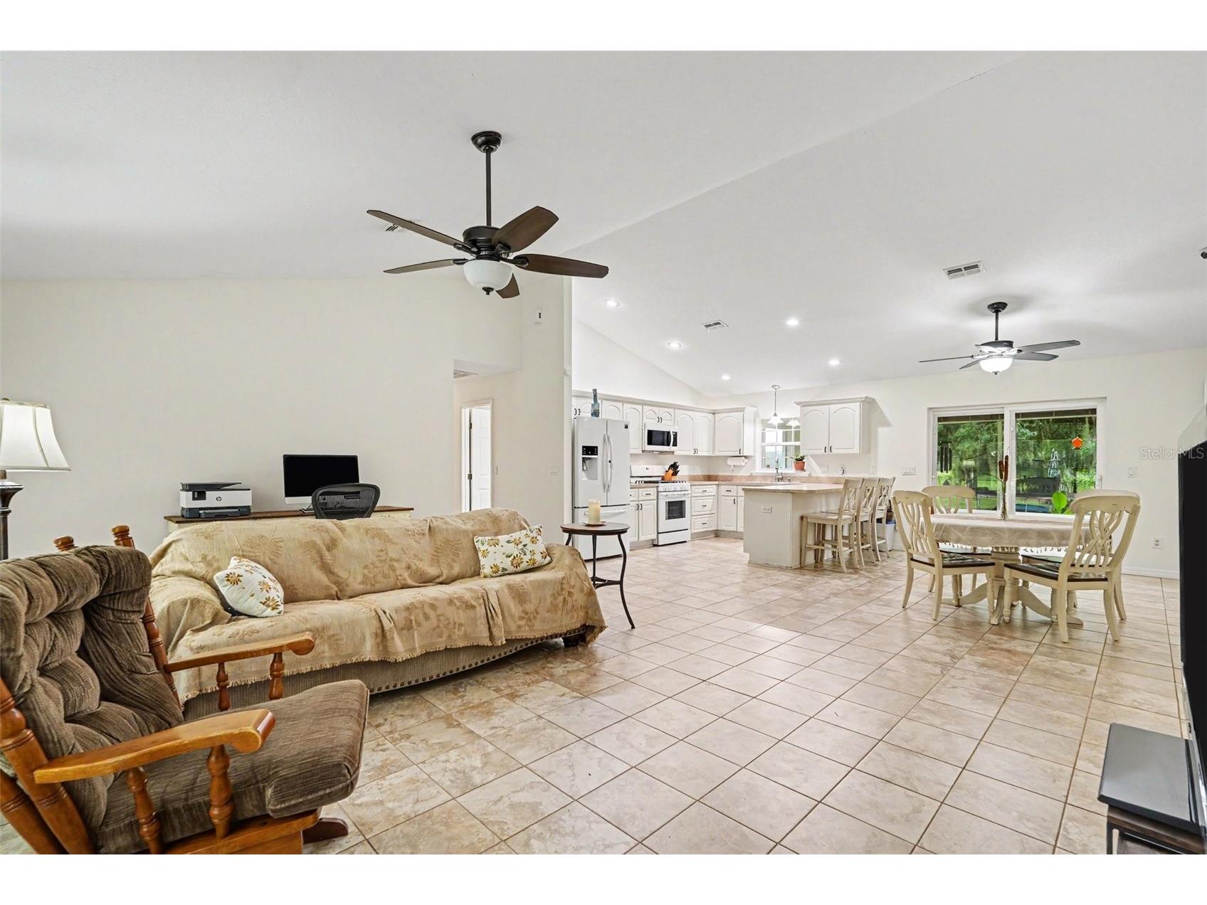 7697 W C 476 Bushnell FL 33513 TB8522792 image3
