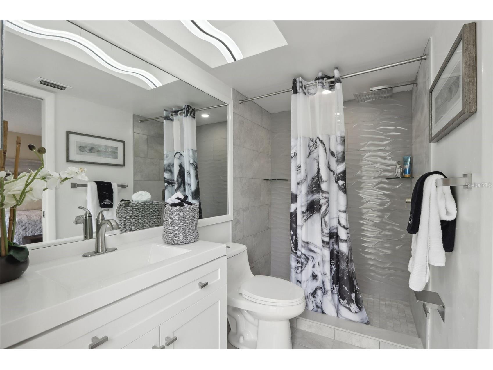 7698 Cardiff Court Saint Petersburg FL 33709 TB8528811 image38