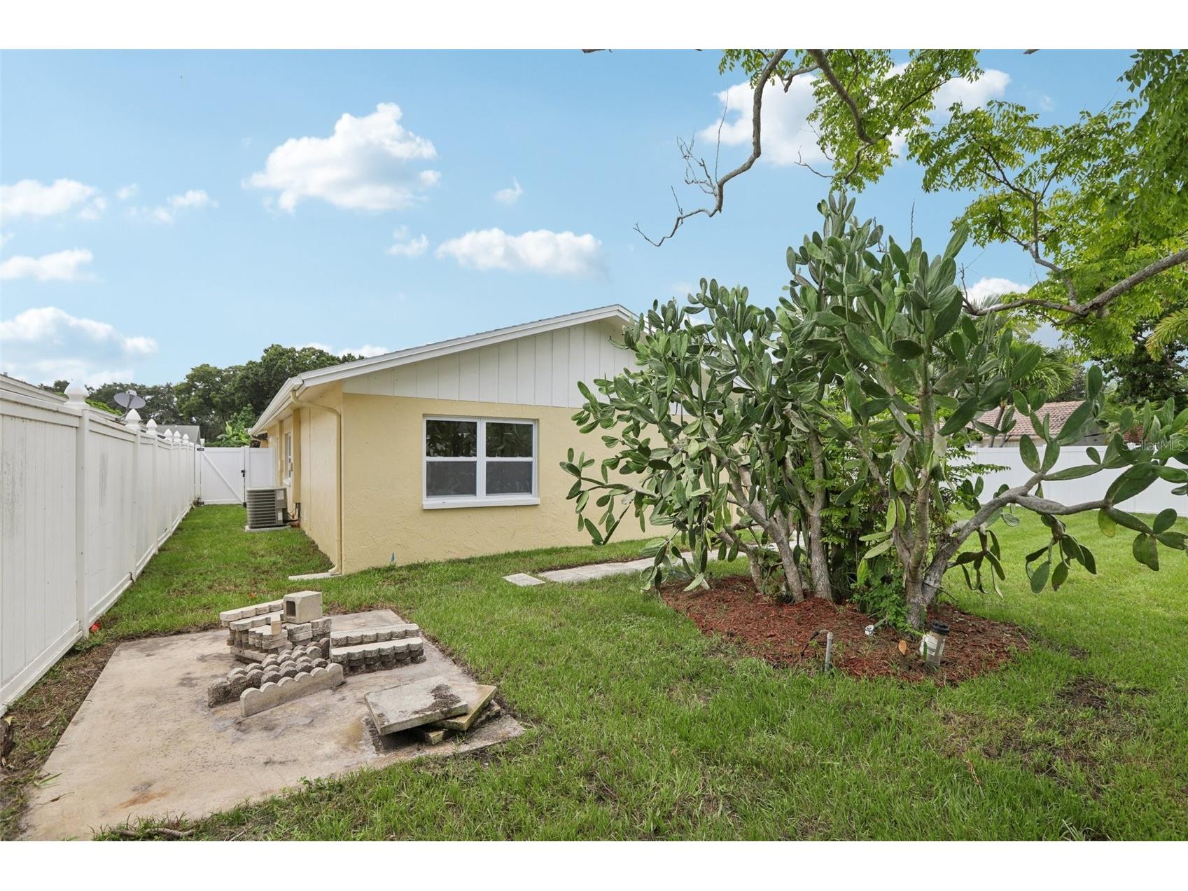 7698 Cardiff Court Saint Petersburg FL 33709 TB8528811 image52