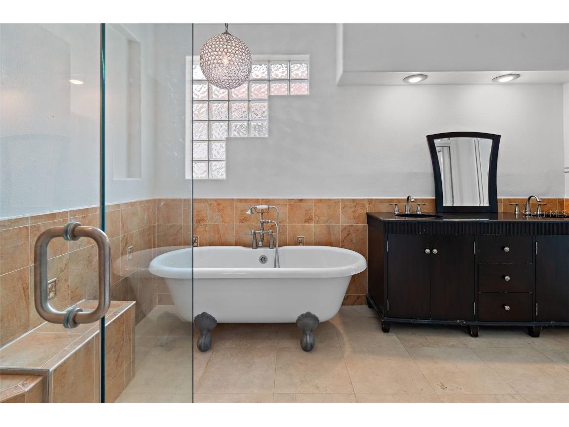 7698 Mount Carmel Drive Orlando FL 32835 O6307190 image19