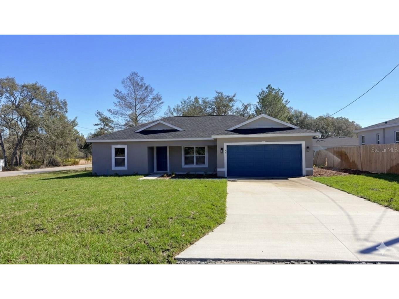 77 Malauka Pass Ocklawaha FL 32179 O6385766 image1