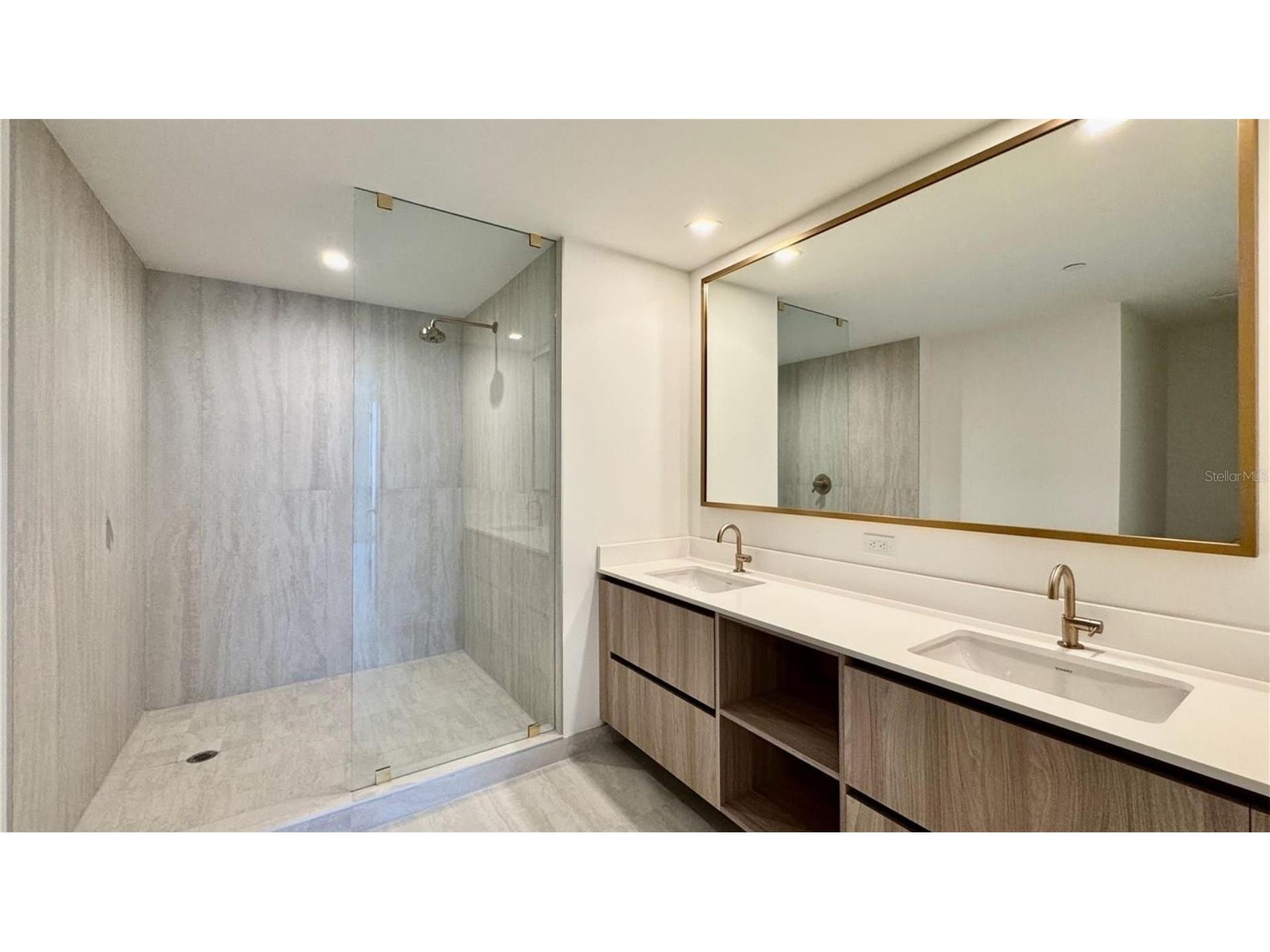 77 SE 5th St #1903 Miami FL 33131 S5149253 image6