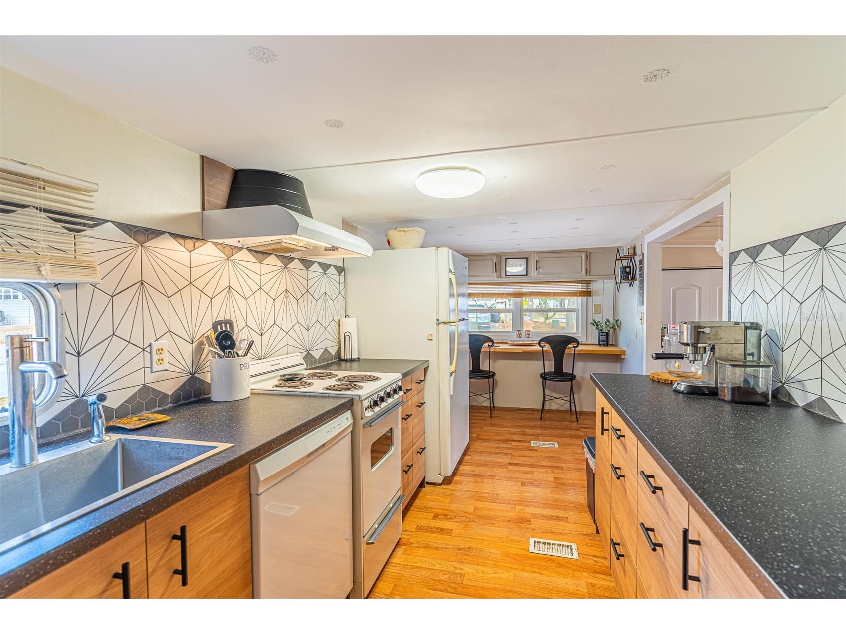 77 Silversides Street Lake Wales FL 33898 L4959755 image2