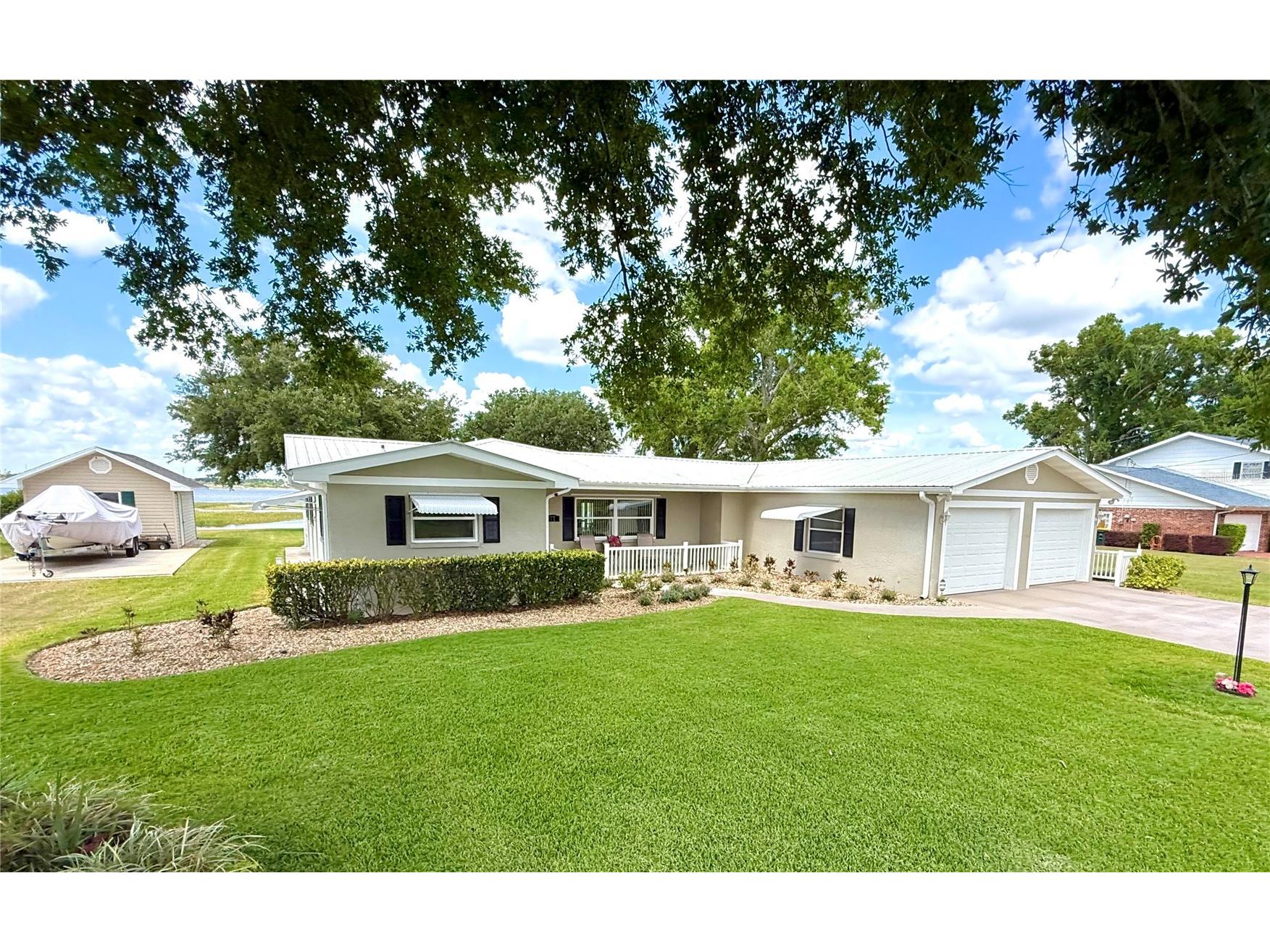 77 W Lake Damon Drive Avon Park FL 33825 B4902244 image1