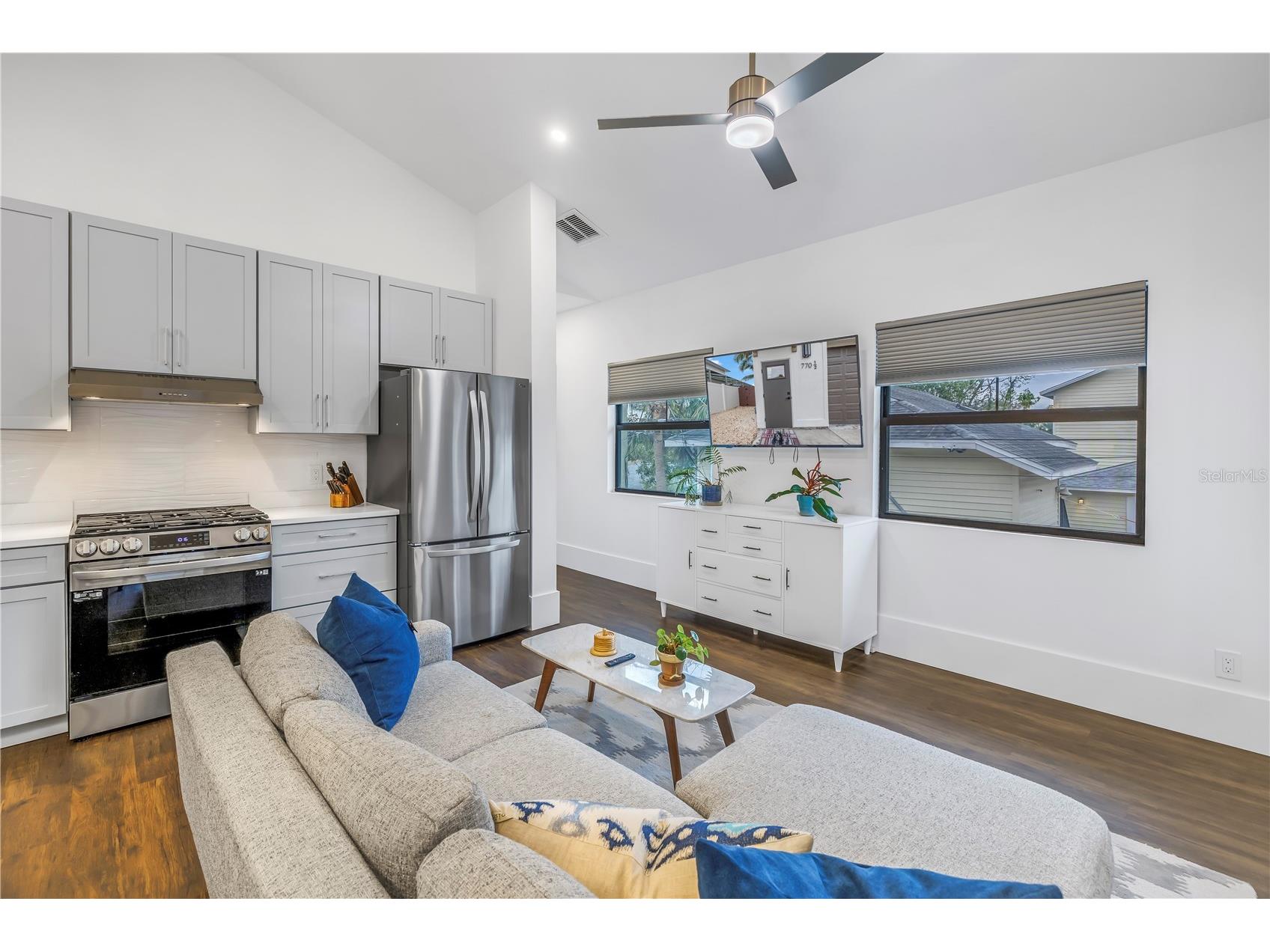 770 21st Avenue N Saint Petersburg FL 33704 TB8497527 image72