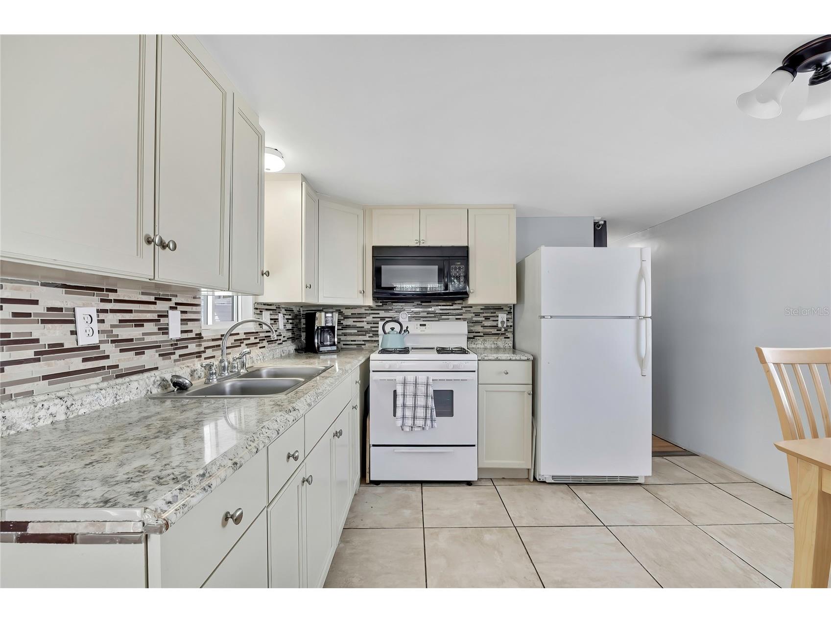 770 32nd Avenue S #522 Saint Petersburg FL 33705 TB8505974 image11