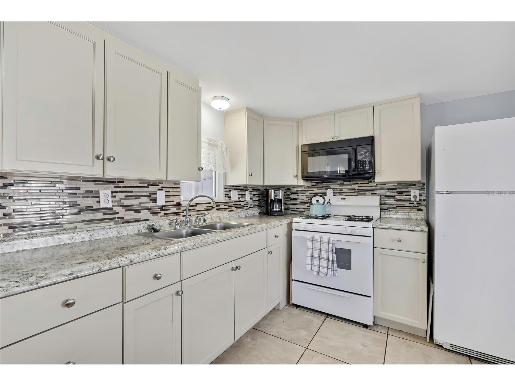 770 32nd Avenue S #522 Saint Petersburg FL 33705 TB8505974 image9