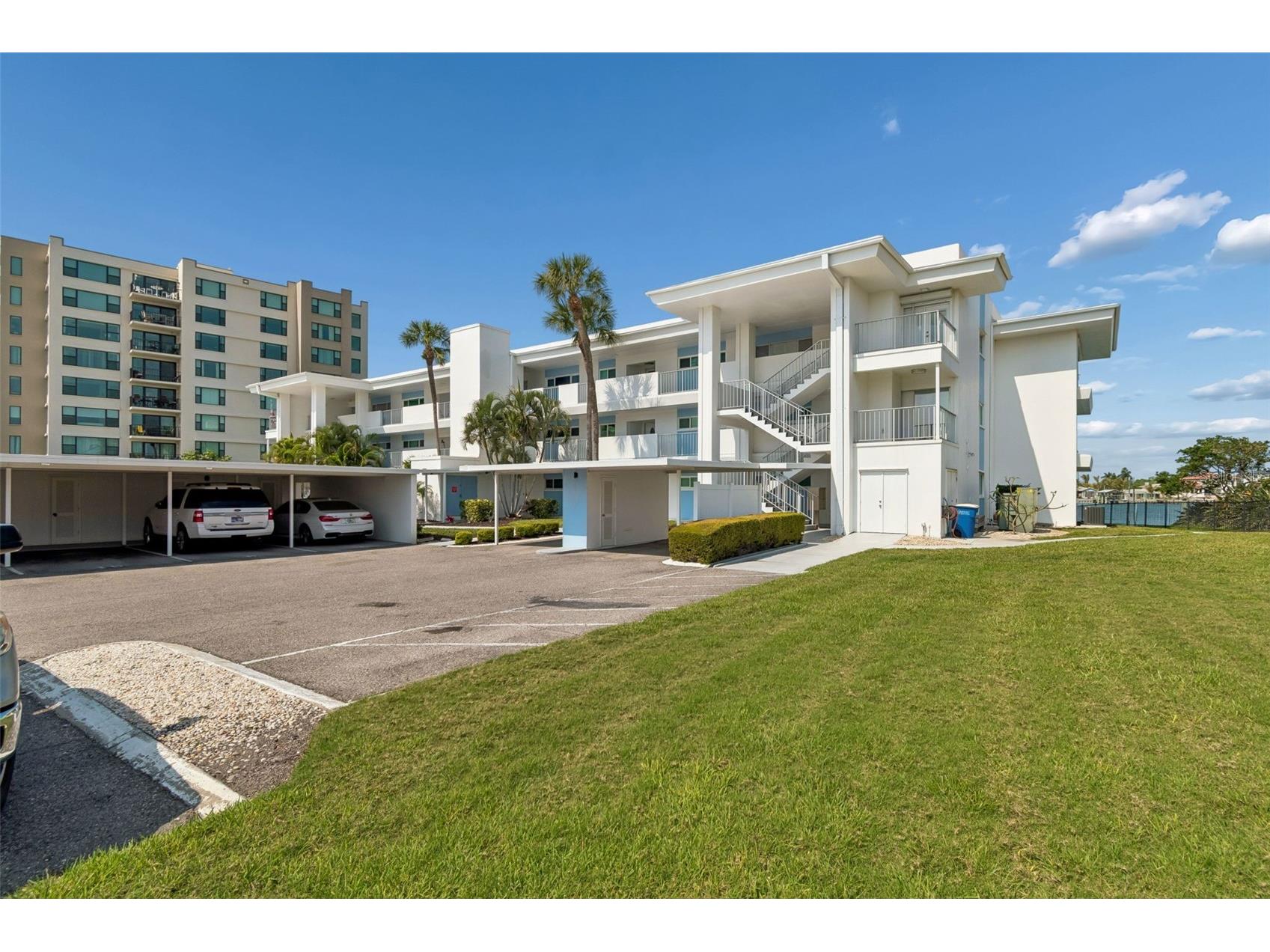 770 Island Way #N204 Clearwater FL 33767 - MANDALAY BAY/CHANNEL TB8490906 image3