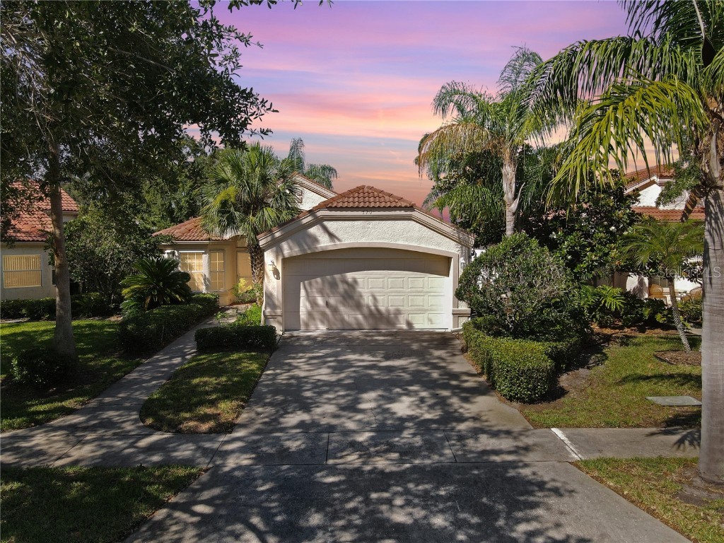 770 Lighthouse Drive Tarpon Springs FL 34689 W7855260 image1