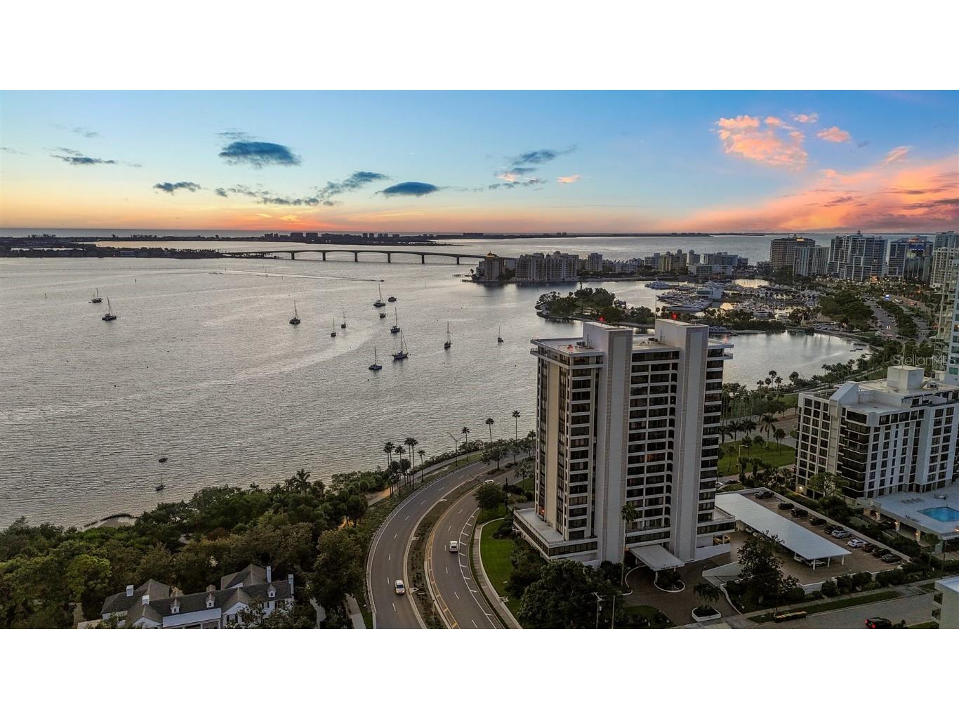 770 Palm Avenue #903 Sarasota FL 34236 A4652246 image1