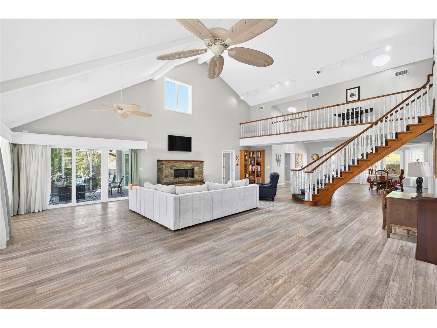 770 Pelican Bay Drive Daytona Beach FL 32119 V4948597 image17