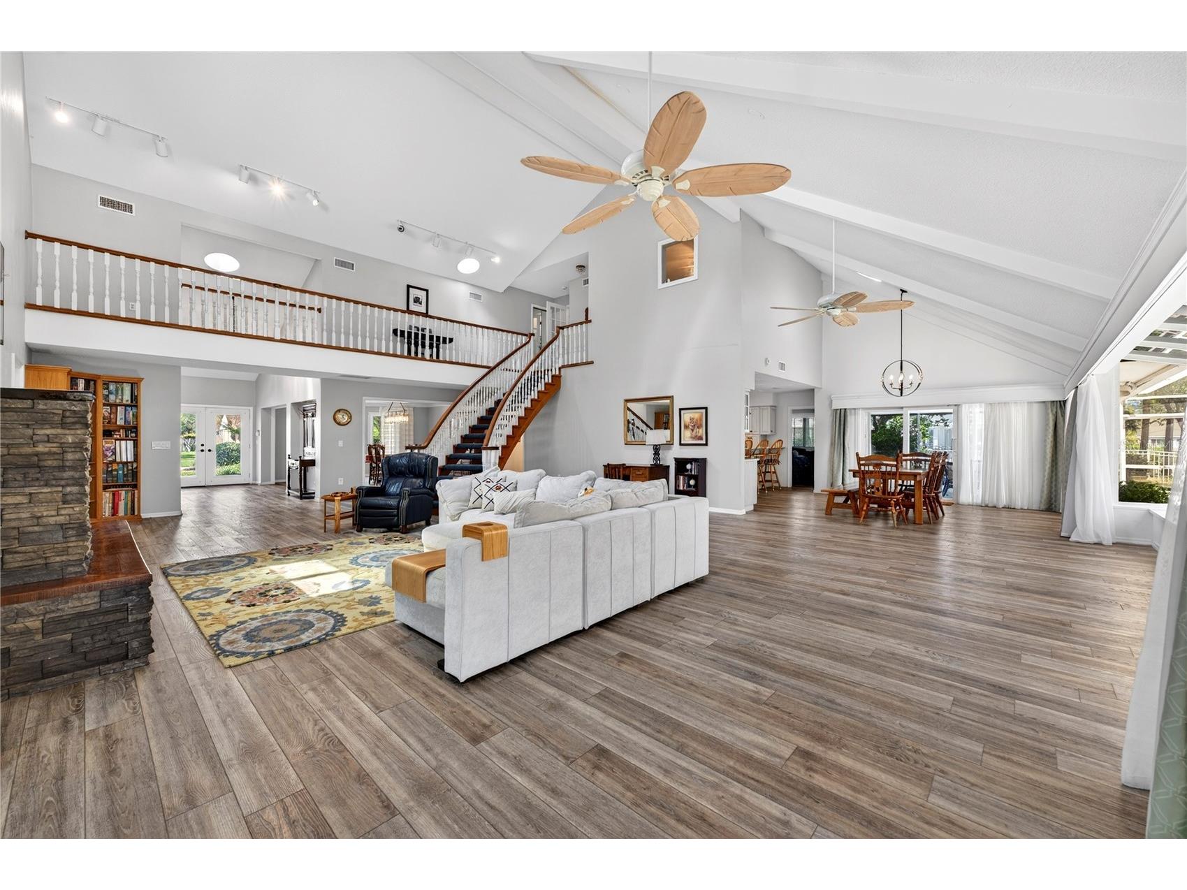 770 Pelican Bay Drive Daytona Beach FL 32119 V4948597 image4