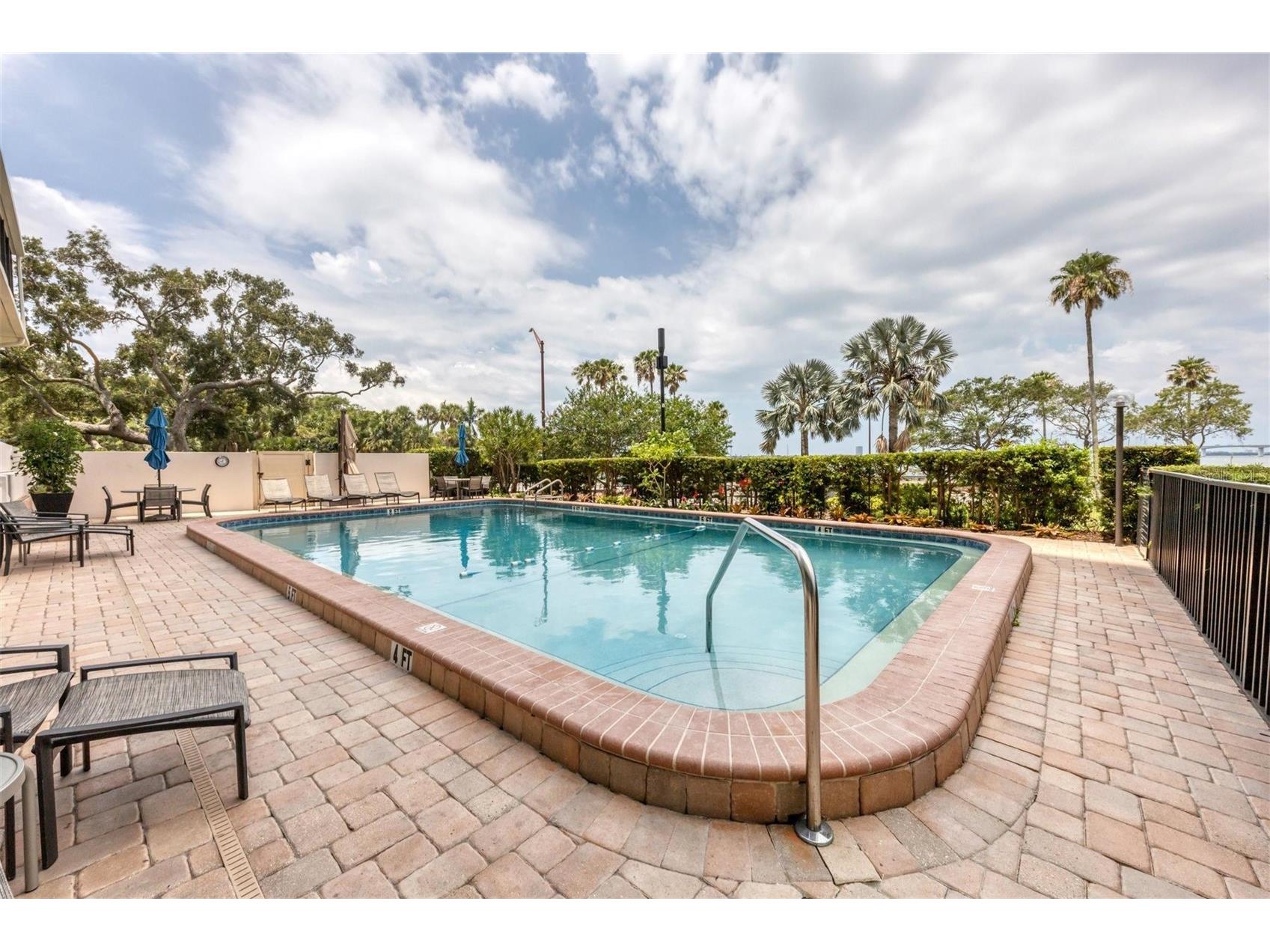 770 S Palm Avenue #1501 Sarasota FL 34236 A4692654 image46