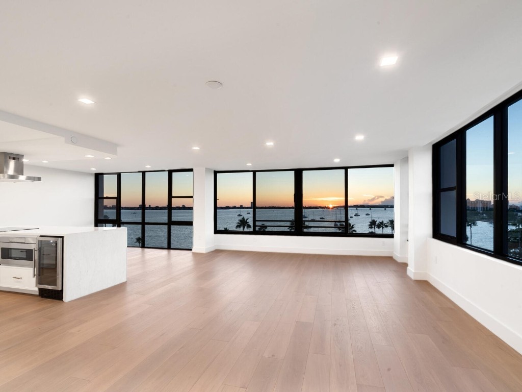 770 S Palm Avenue #604 Sarasota FL 34236 - SARASOTA BAY A4668071 image1