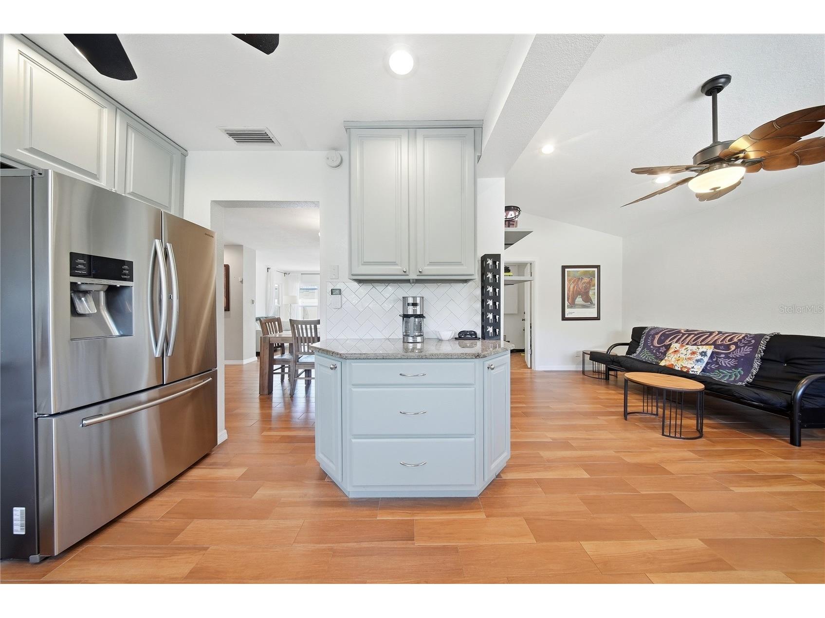 7700 16th Avenue N Saint Petersburg FL 33710 TB8501233 image16