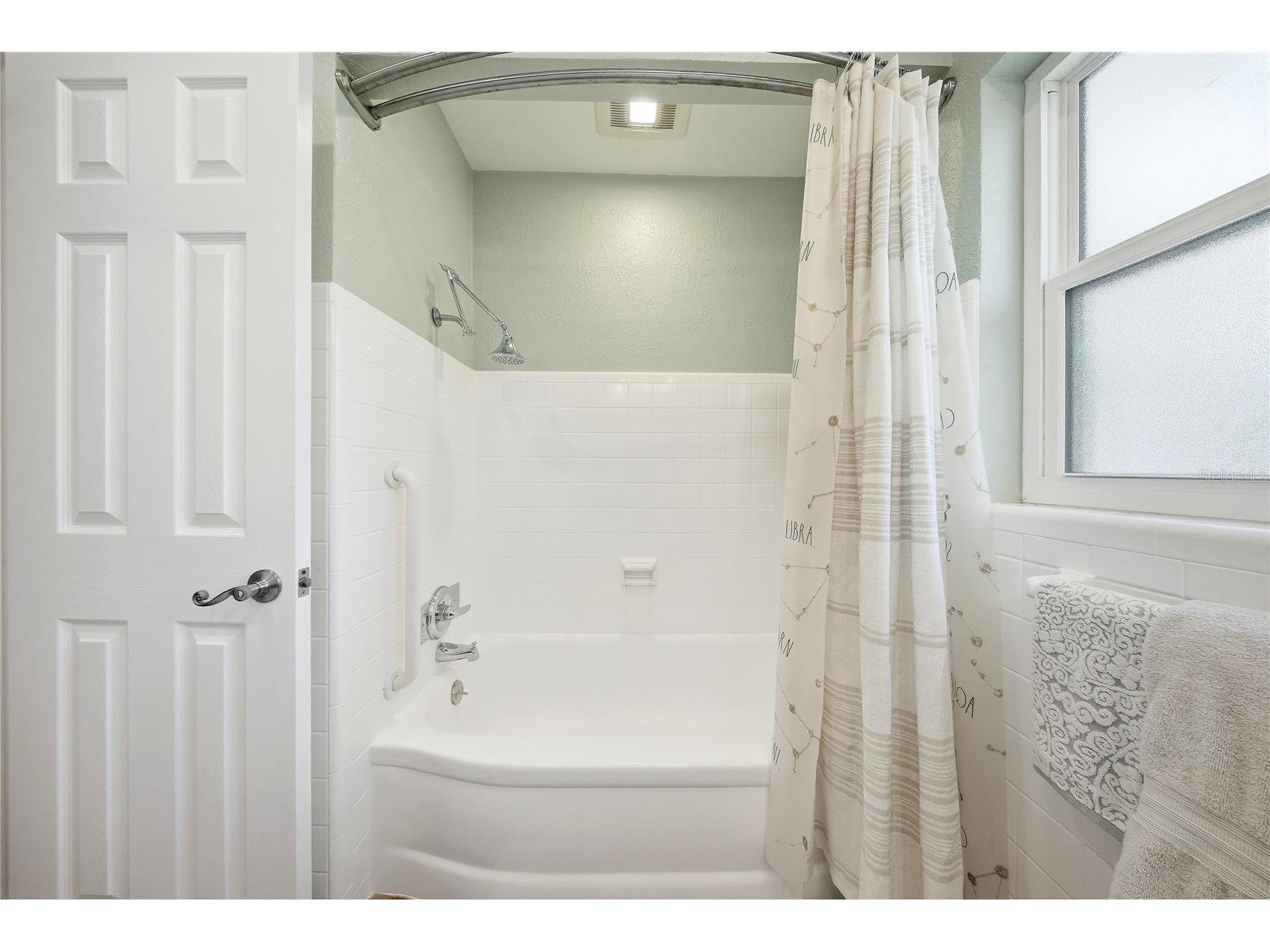 7700 16th Avenue N Saint Petersburg FL 33710 TB8501233 image21