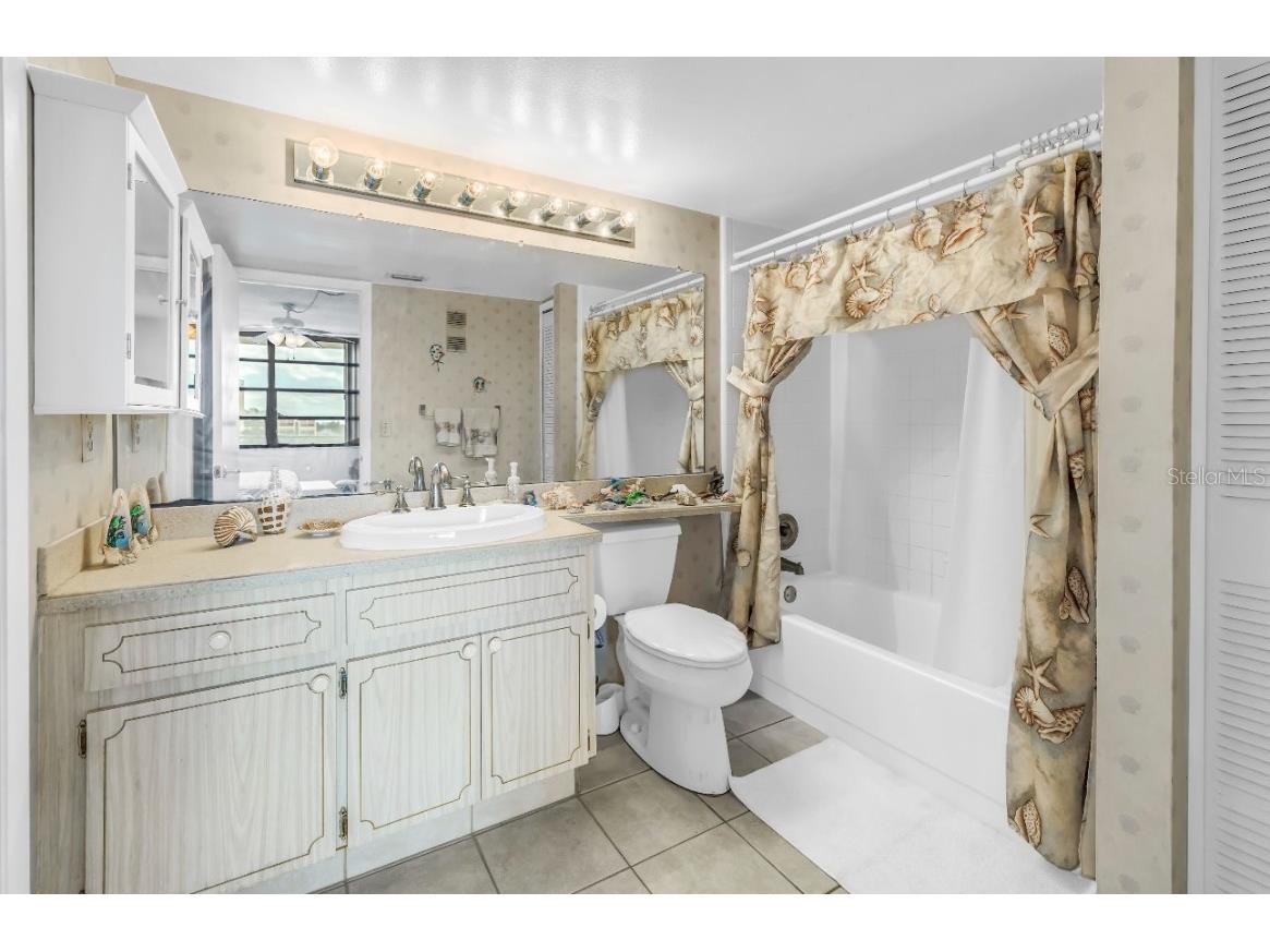 7700 Sun Island Drive S #402 South Pasadena FL 33707 TB8450581 image14