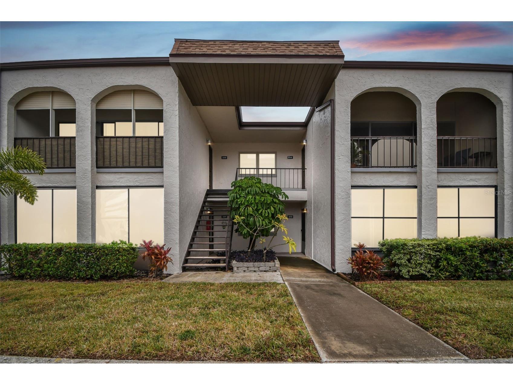 7701 Starkey Road #105 Seminole FL 33777 TB8342811 image1