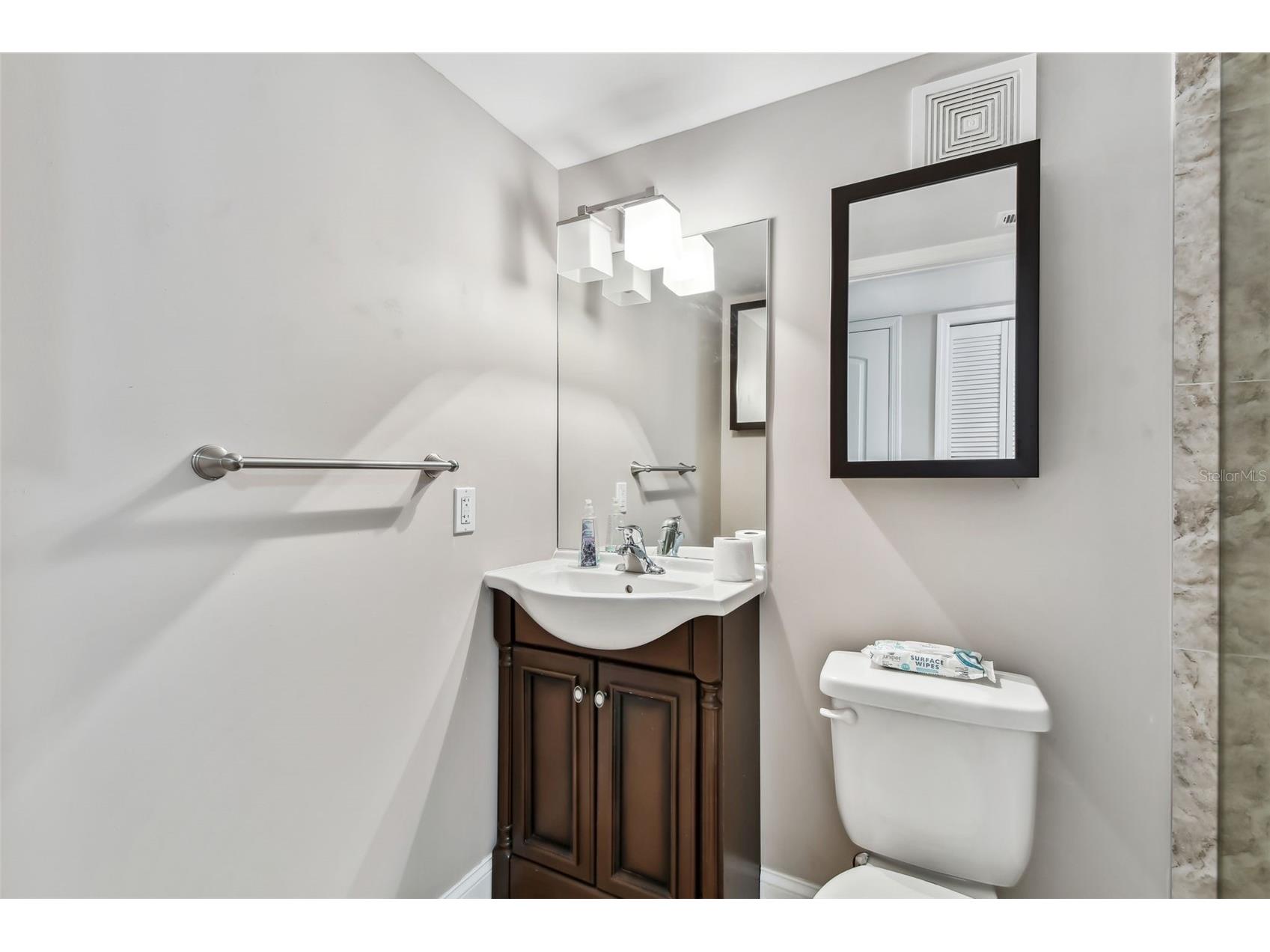 7701 Starkey Road #105 Seminole FL 33777 TB8342811 image22